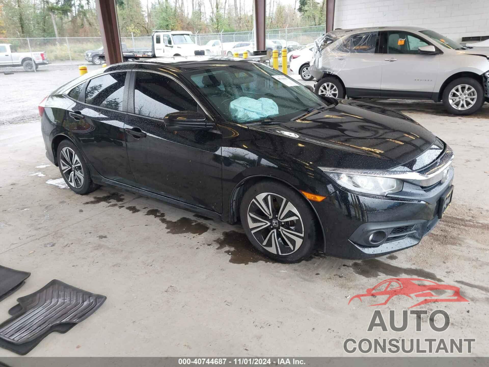 HONDA CIVIC 2017 - 2HGFC1F31HH645015