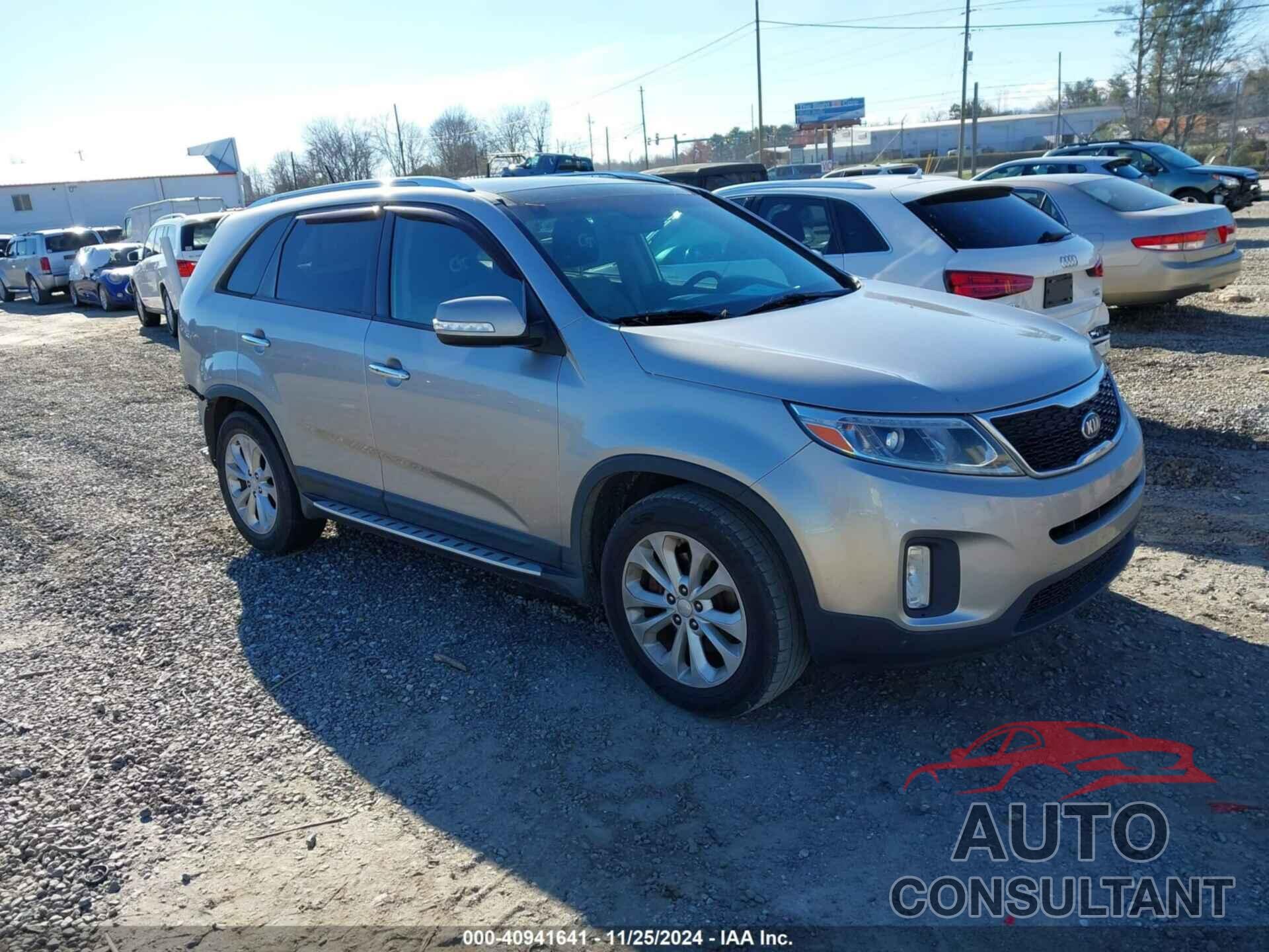 KIA SORENTO 2014 - 5XYKU4A78EG512588