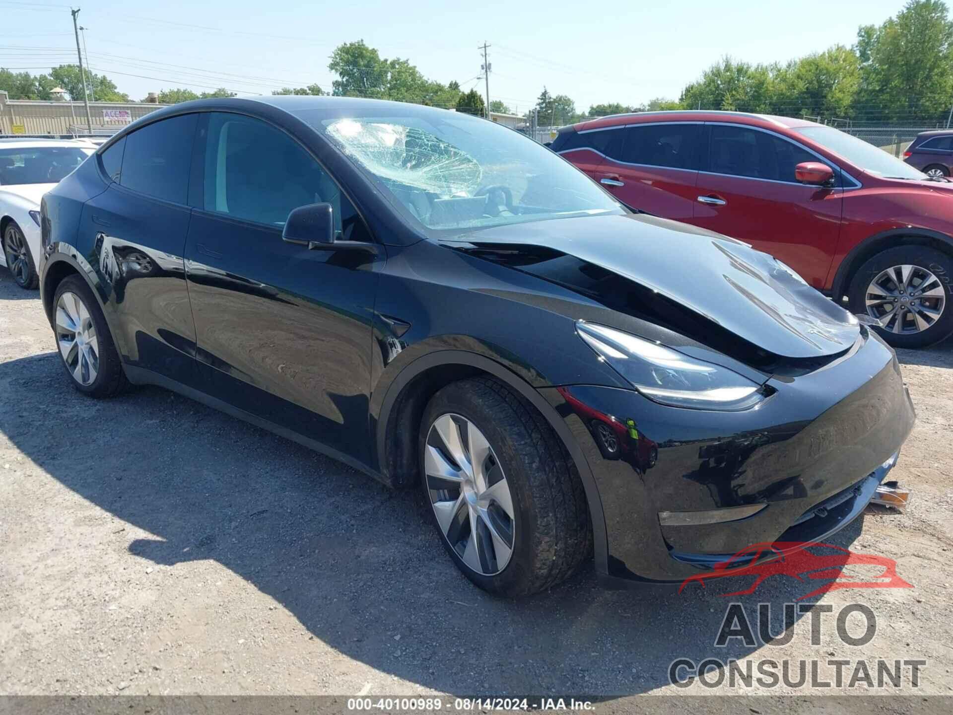 TESLA MODEL Y 2023 - 7SAYGAEE8PF684237