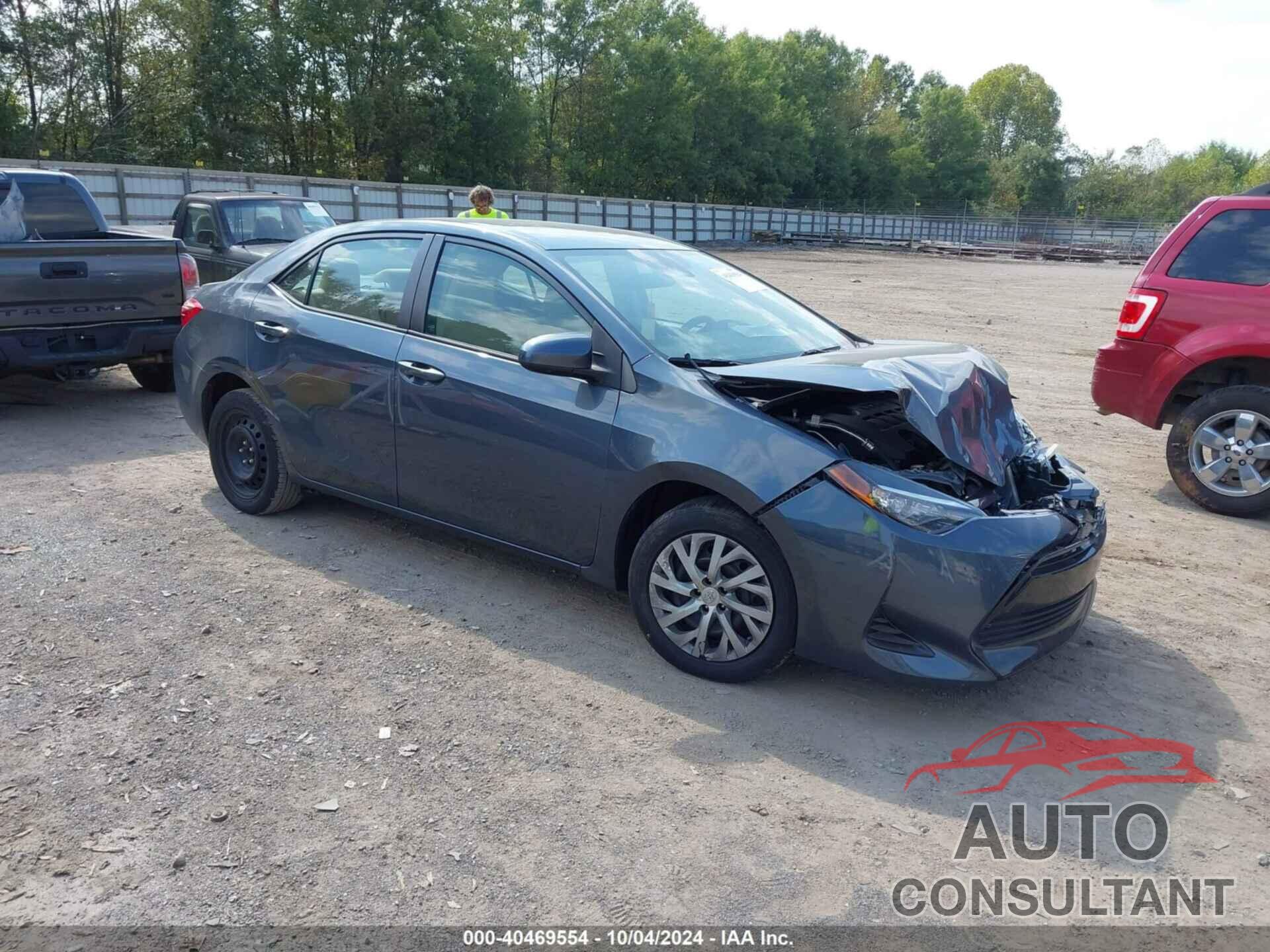 TOYOTA COROLLA 2017 - 2T1BURHE2HC818249