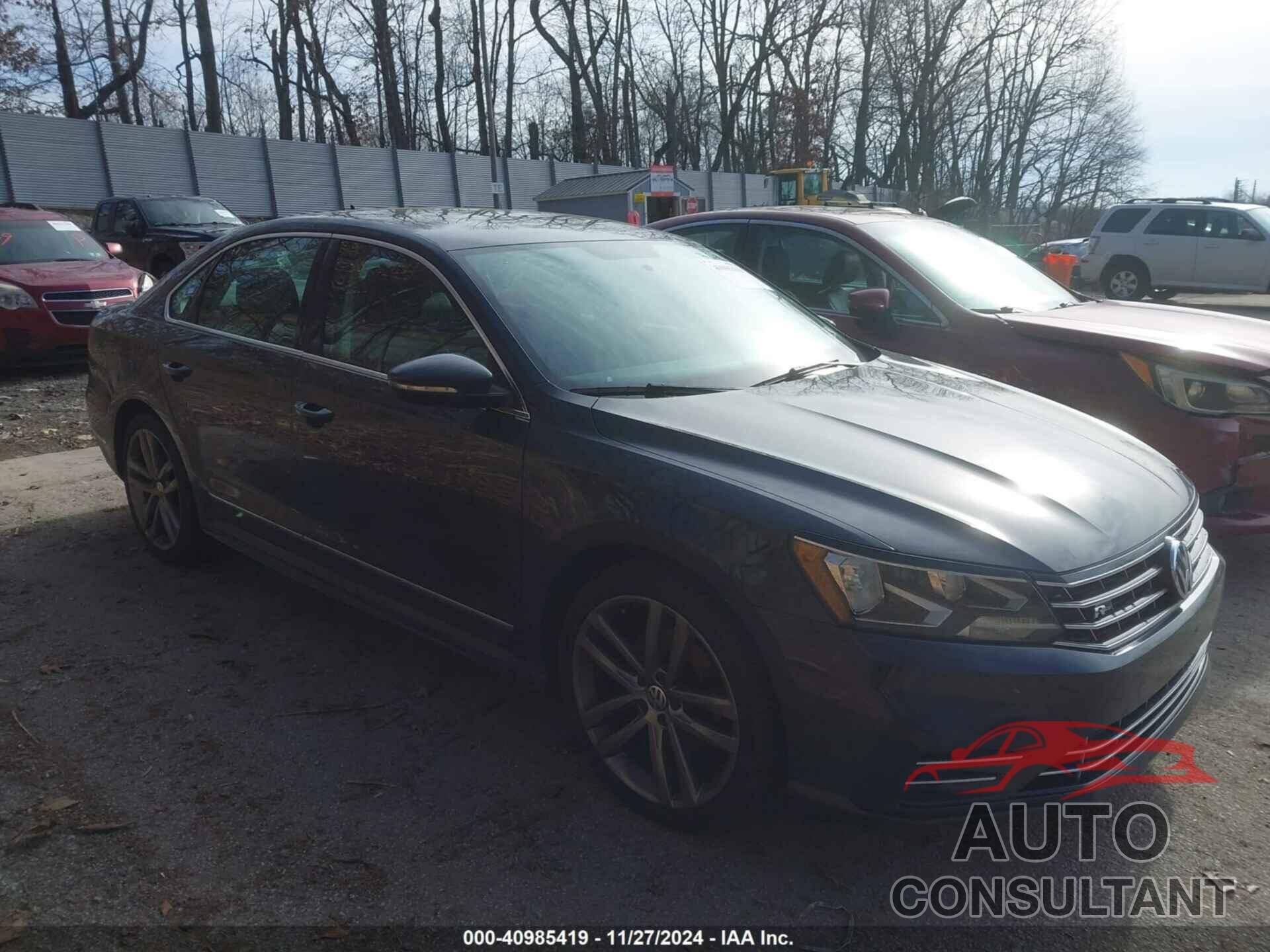 VOLKSWAGEN PASSAT 2016 - 1VWAT7A34GC034347