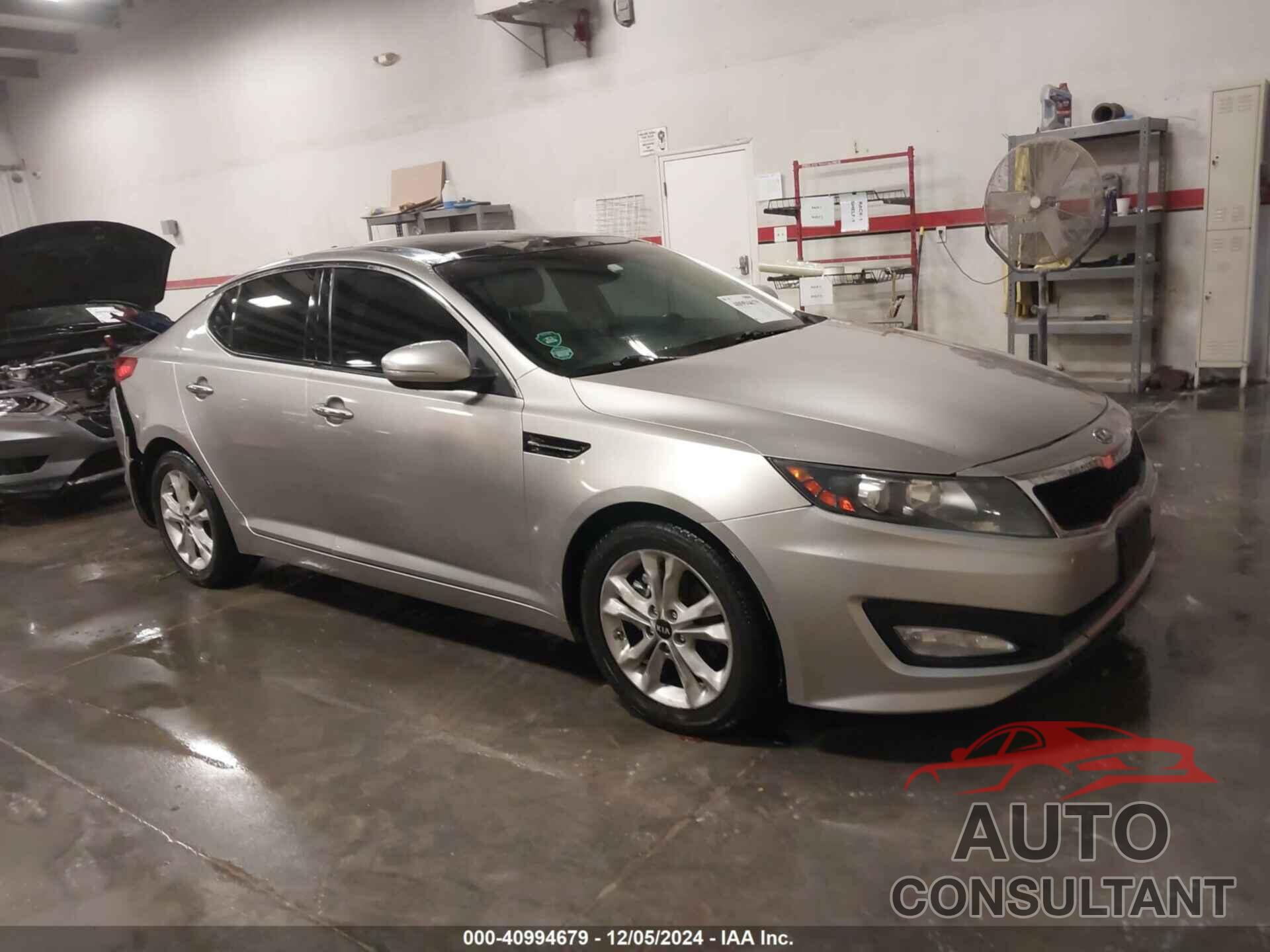 KIA OPTIMA 2011 - KNAGN4A73B5190074