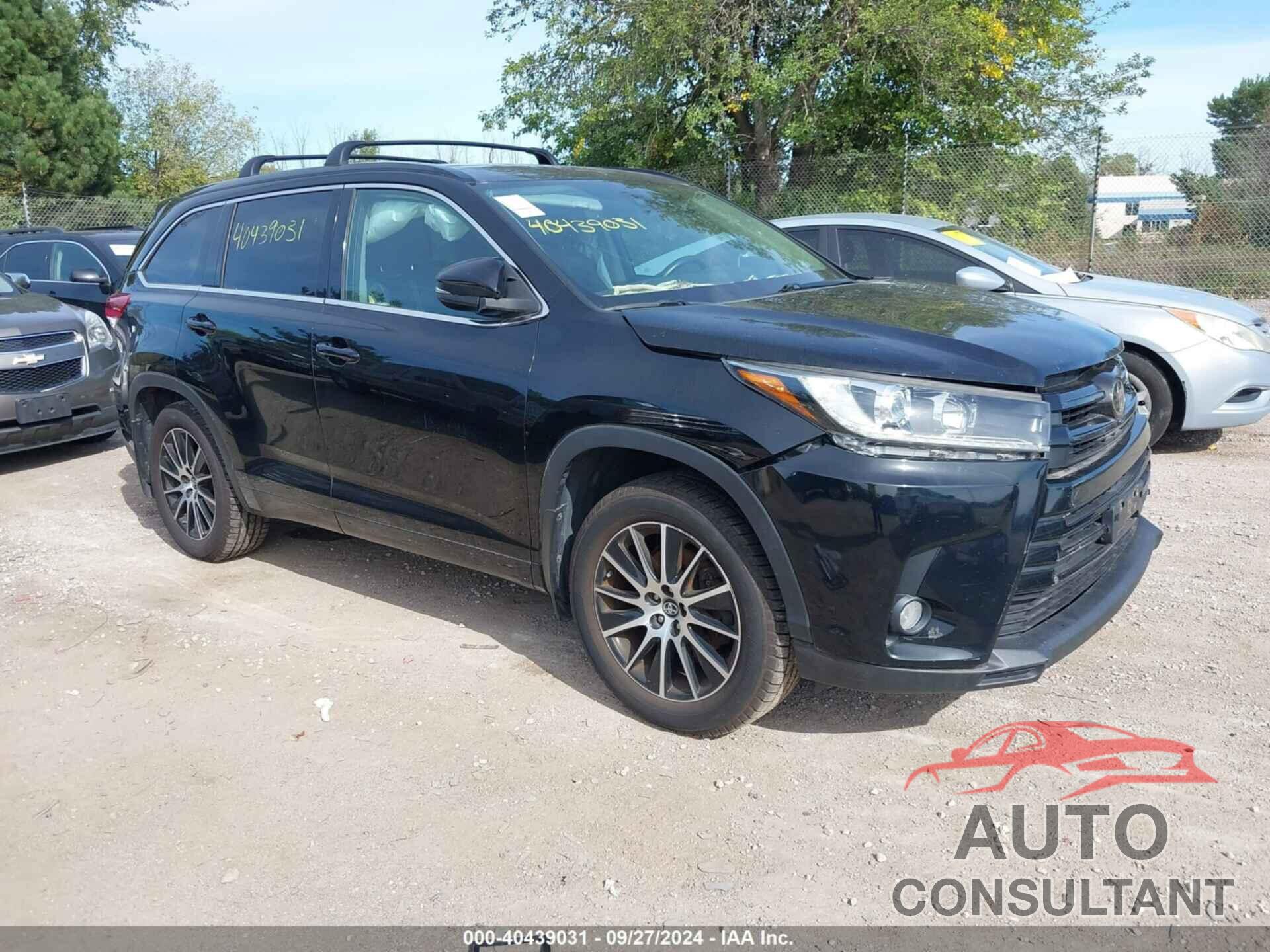 TOYOTA HIGHLANDER 2017 - 5TDJZRFH6HS391613