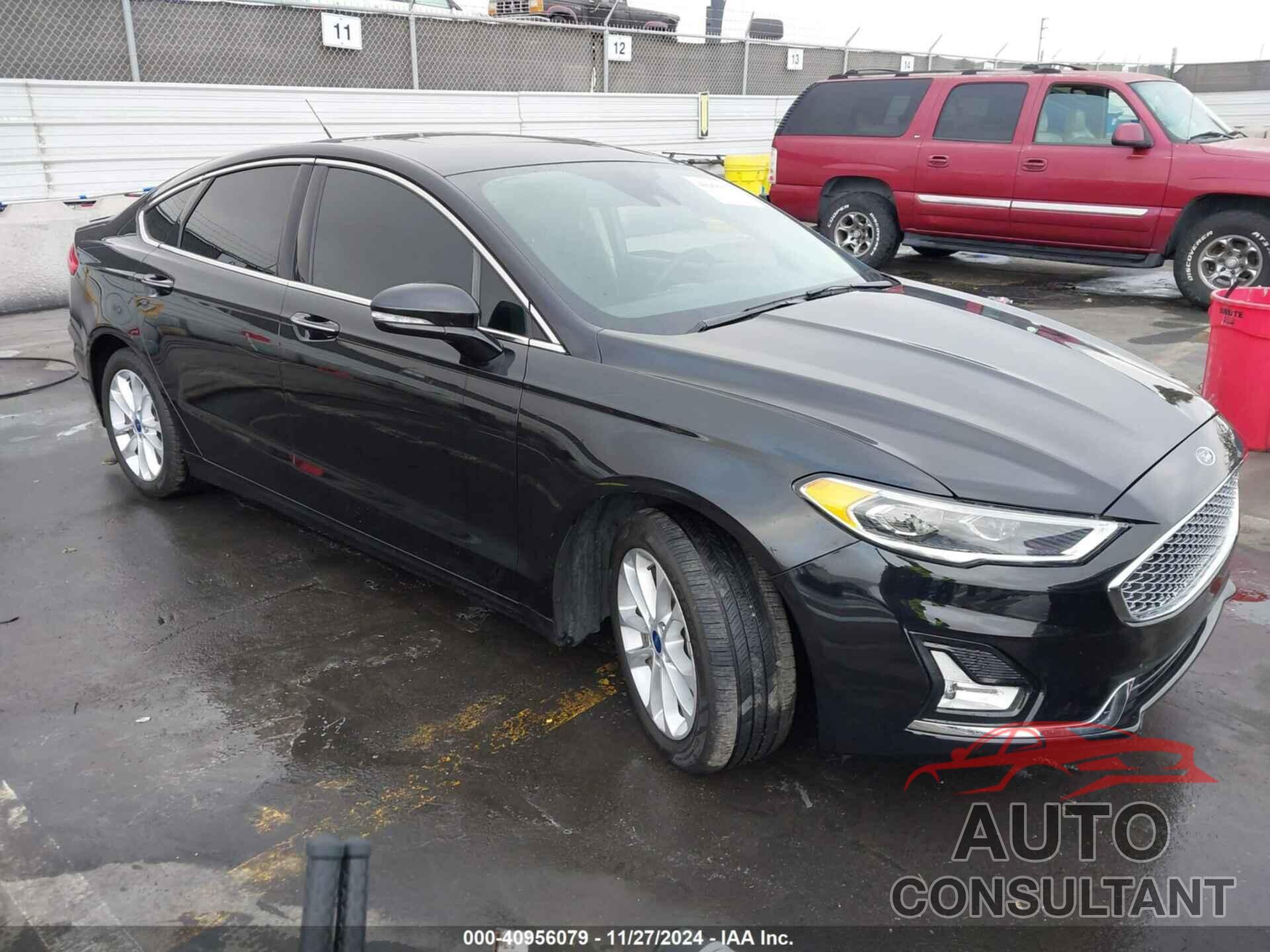 FORD FUSION ENERGI 2019 - 3FA6P0SU5KR251689