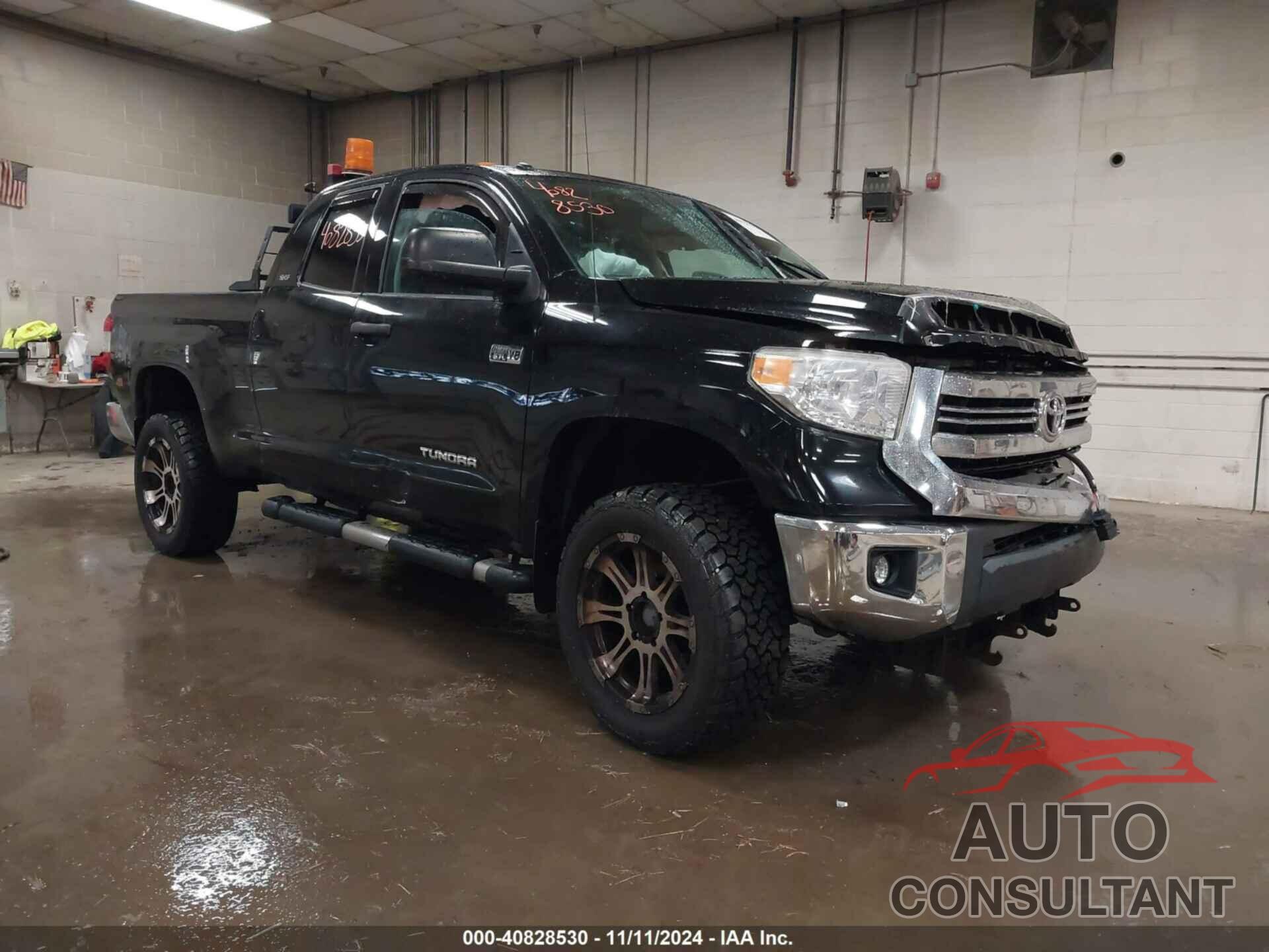 TOYOTA TUNDRA 2016 - 5TFUY5F16GX558783