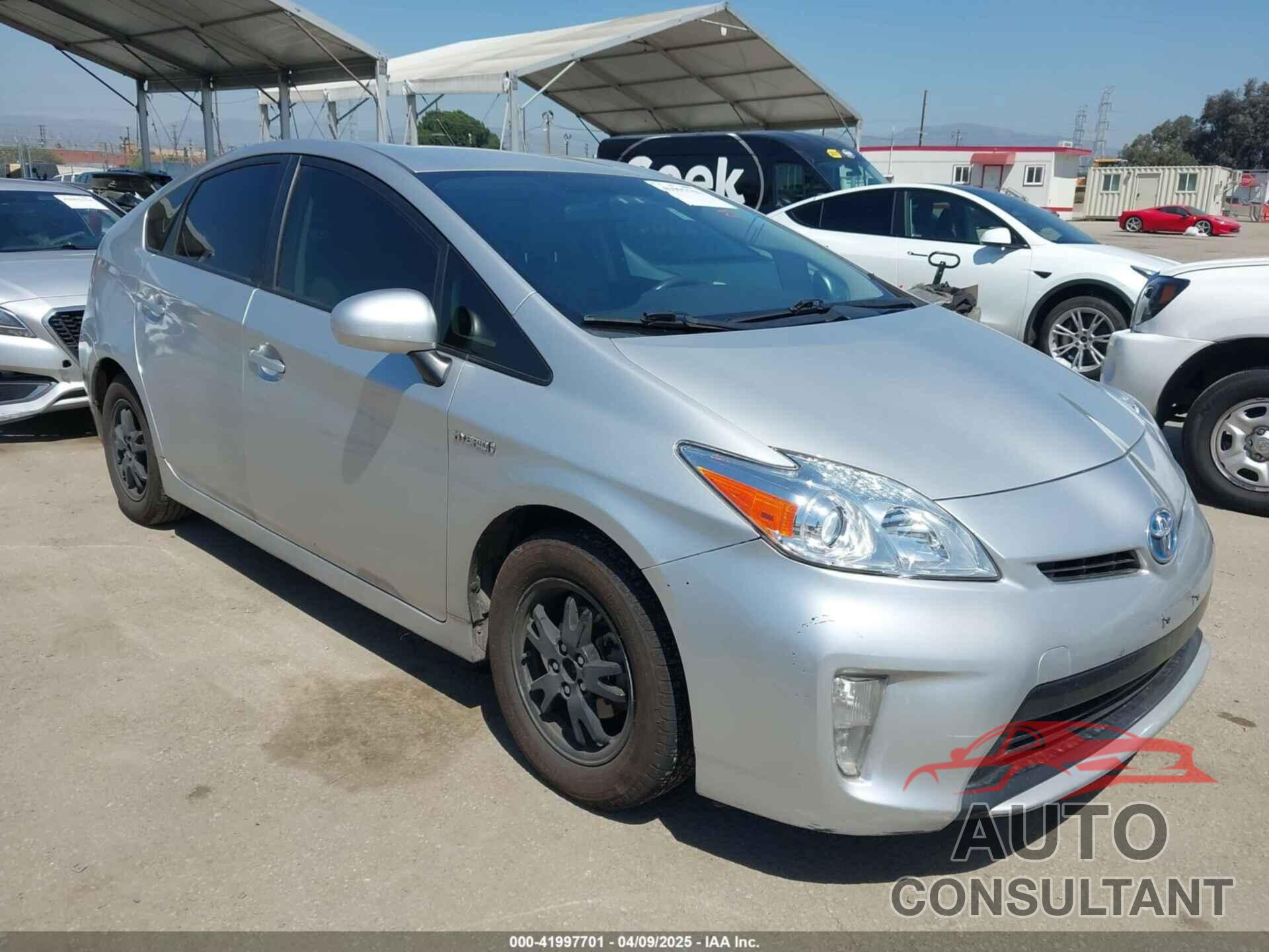 TOYOTA PRIUS 2015 - JTDKN3DU5F0448042
