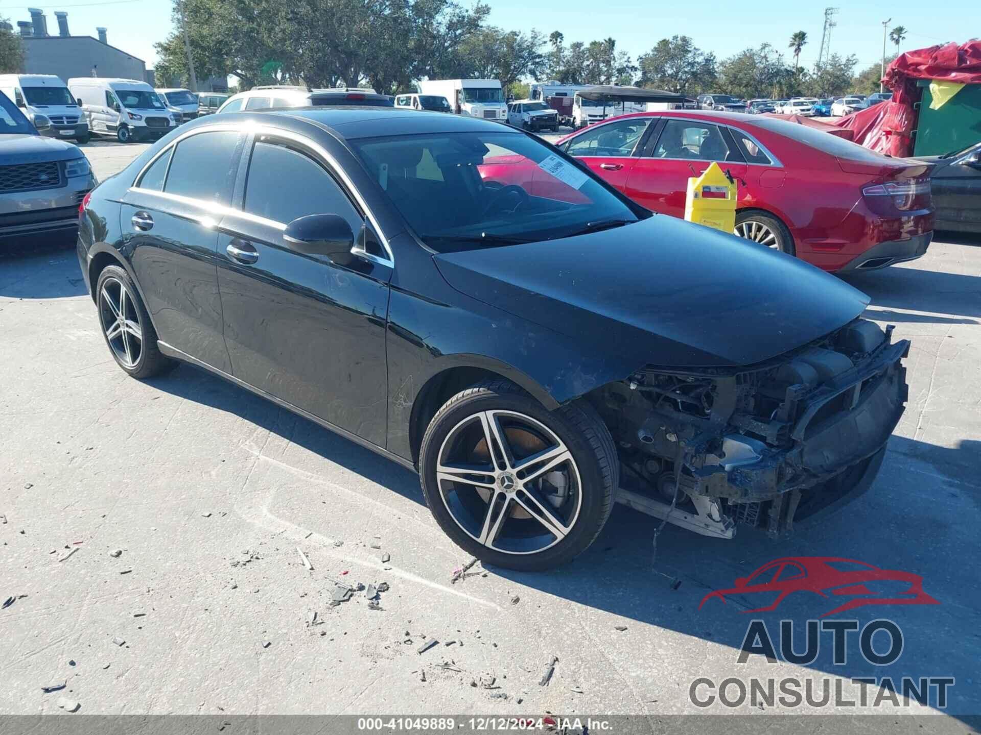MERCEDES-BENZ A 220 2019 - WDD3G4EB6KW033424