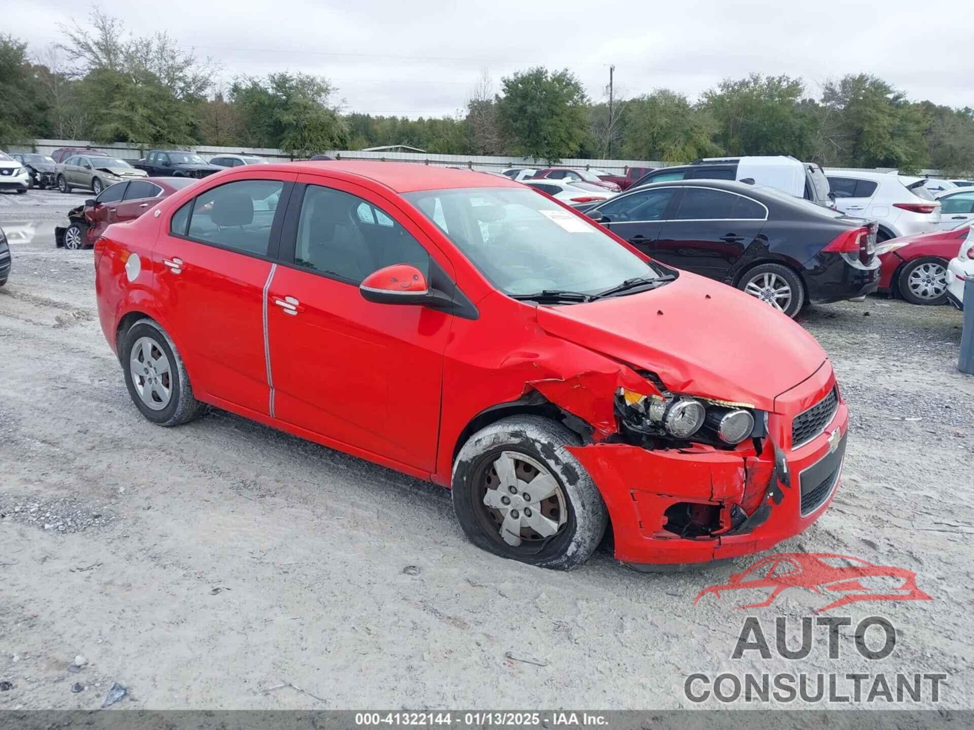 CHEVROLET SONIC 2015 - 1G1JA5SH8F4146223