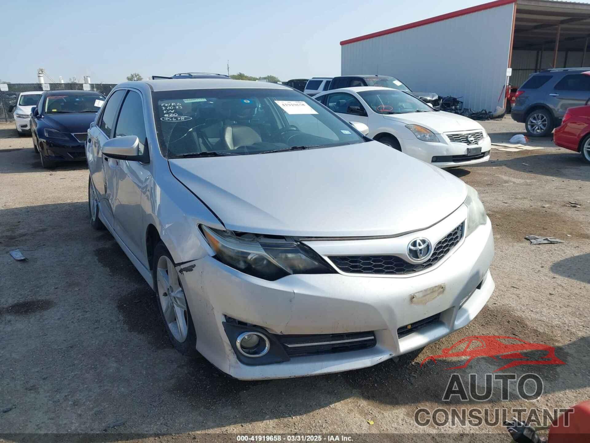 TOYOTA CAMRY 2014 - 4T1BF1FK5EU320481