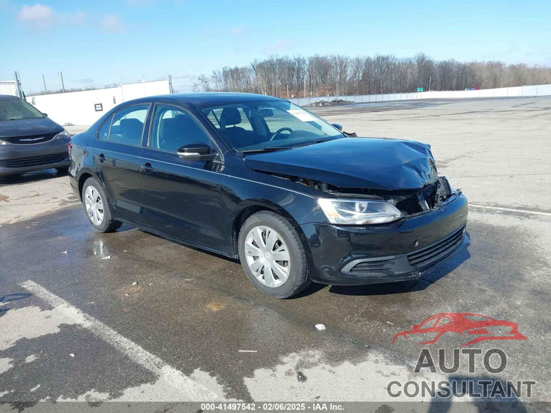 VOLKSWAGEN JETTA 2011 - 3VWDX7AJXBM348124