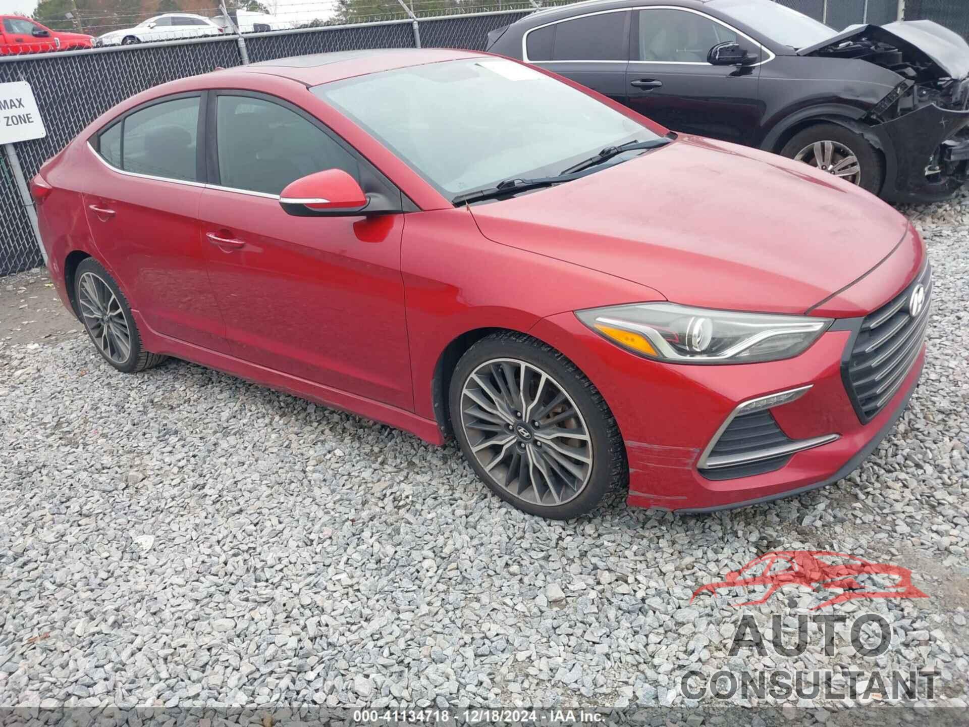 HYUNDAI ELANTRA 2018 - KMHD04LBXJU474114