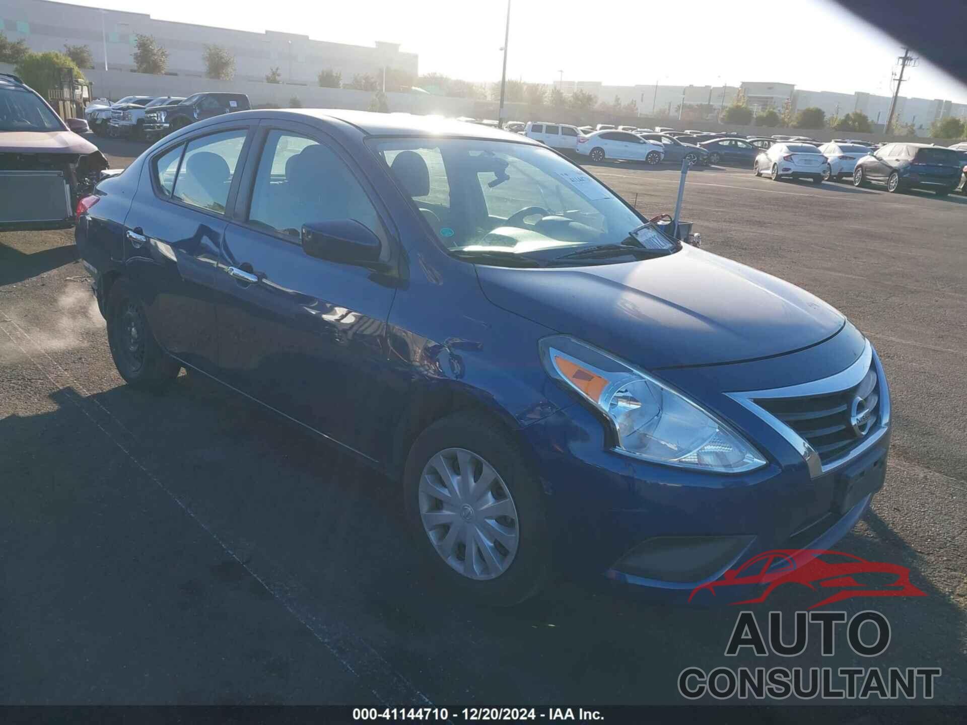 NISSAN VERSA 2019 - 3N1CN7AP1KL850361