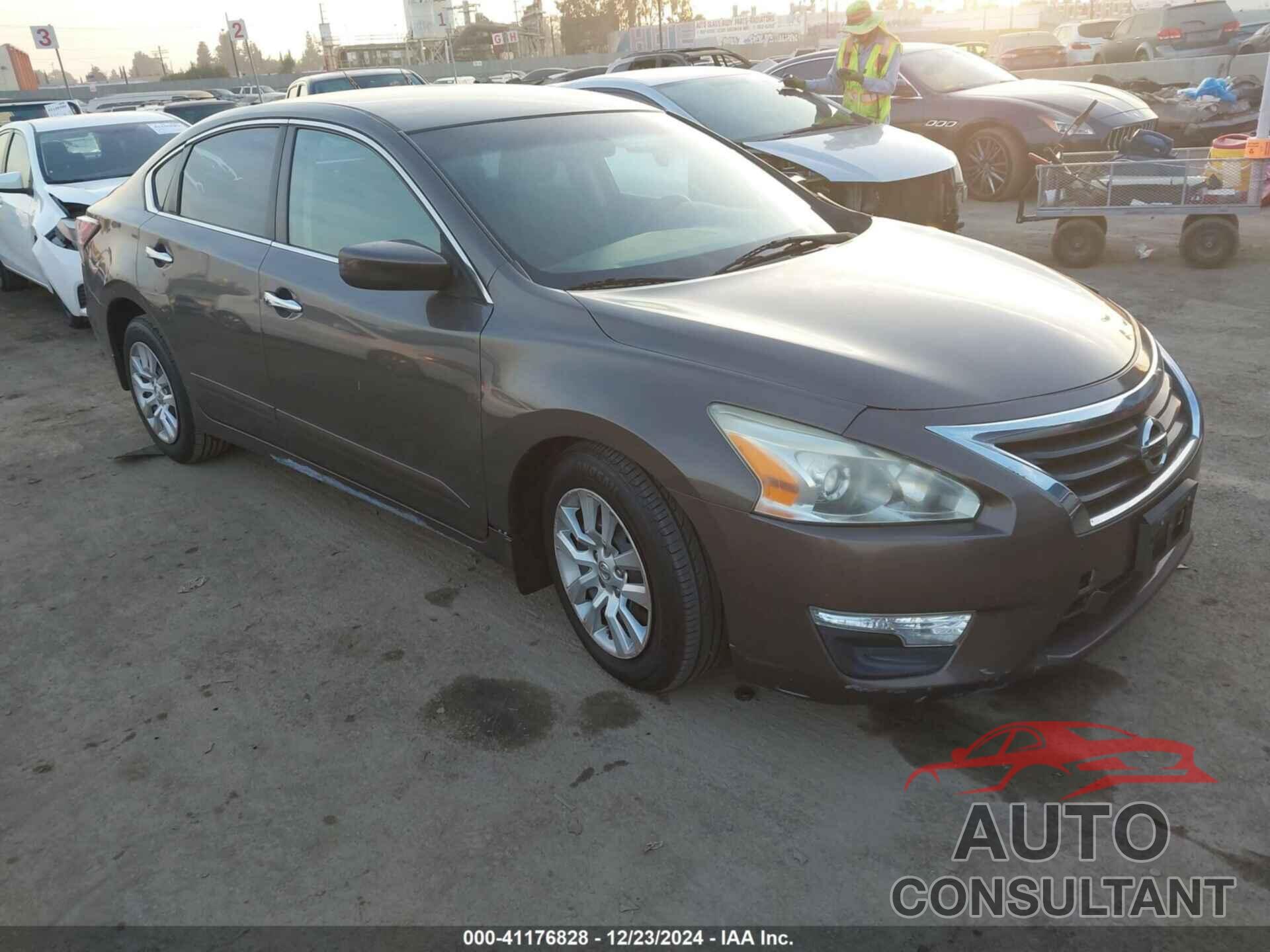 NISSAN ALTIMA 2014 - 1N4AL3AP4EN377665