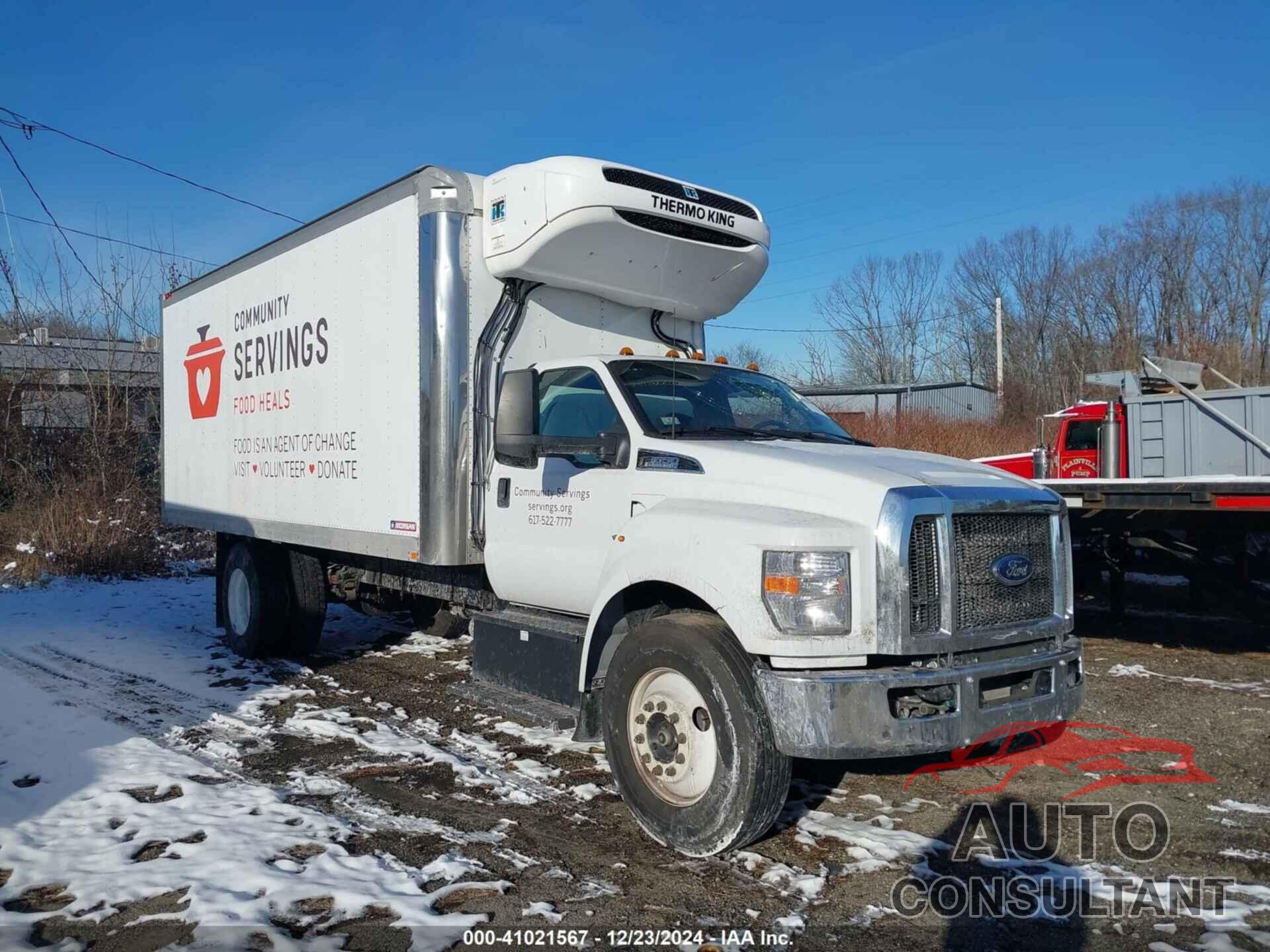 FORD F-650 GAS 2023 - 1FDNF6AN6PDF00504