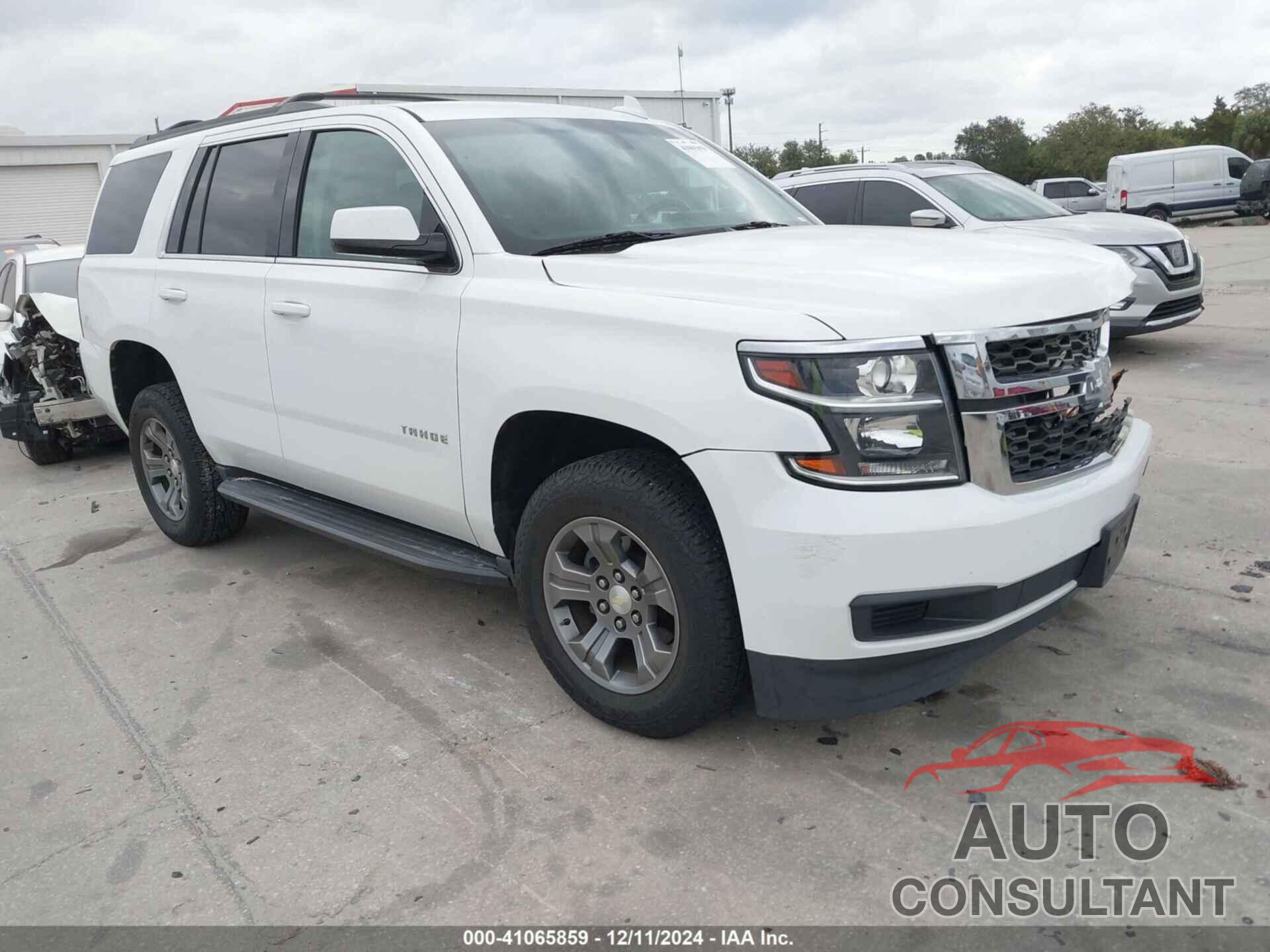 CHEVROLET TAHOE 2018 - 1GNSCAEC1JR266544