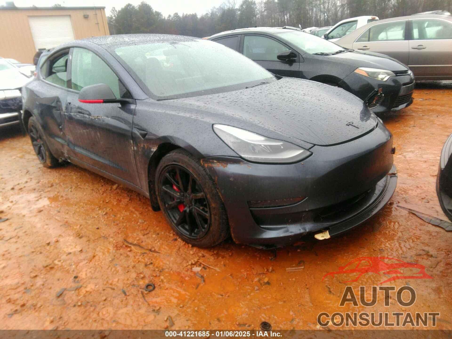 TESLA MODEL 3 2021 - 5YJ3E1EBXMF061751