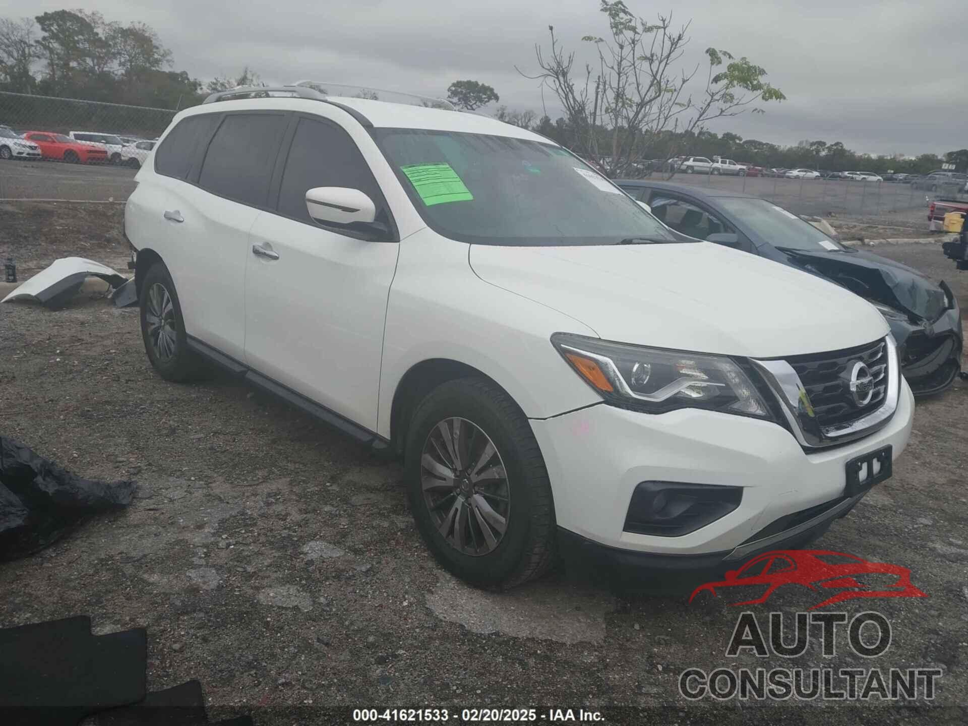NISSAN PATHFINDER 2018 - 5N1DR2MM7JC654523