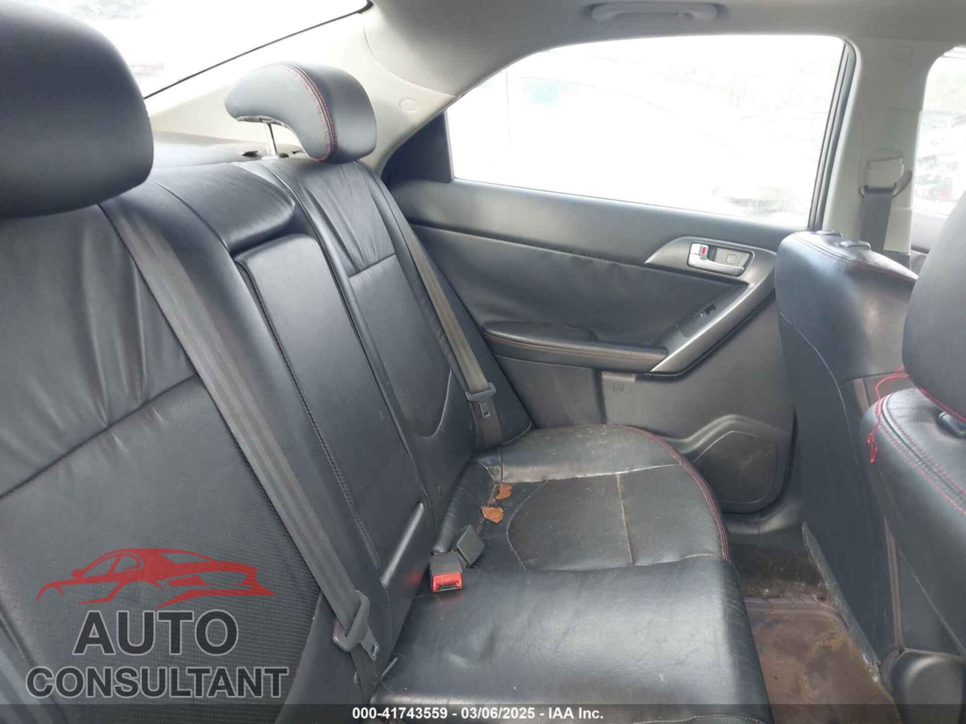 KIA FORTE 2010 - KNAFW4A36A5249266