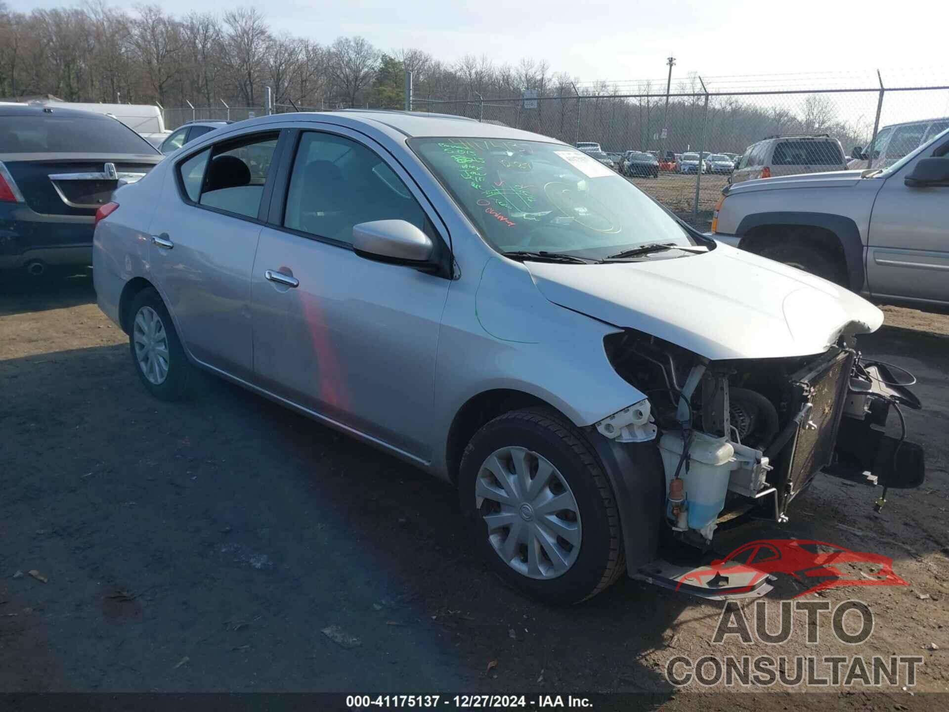NISSAN VERSA 2019 - 3N1CN7AP8KL865262