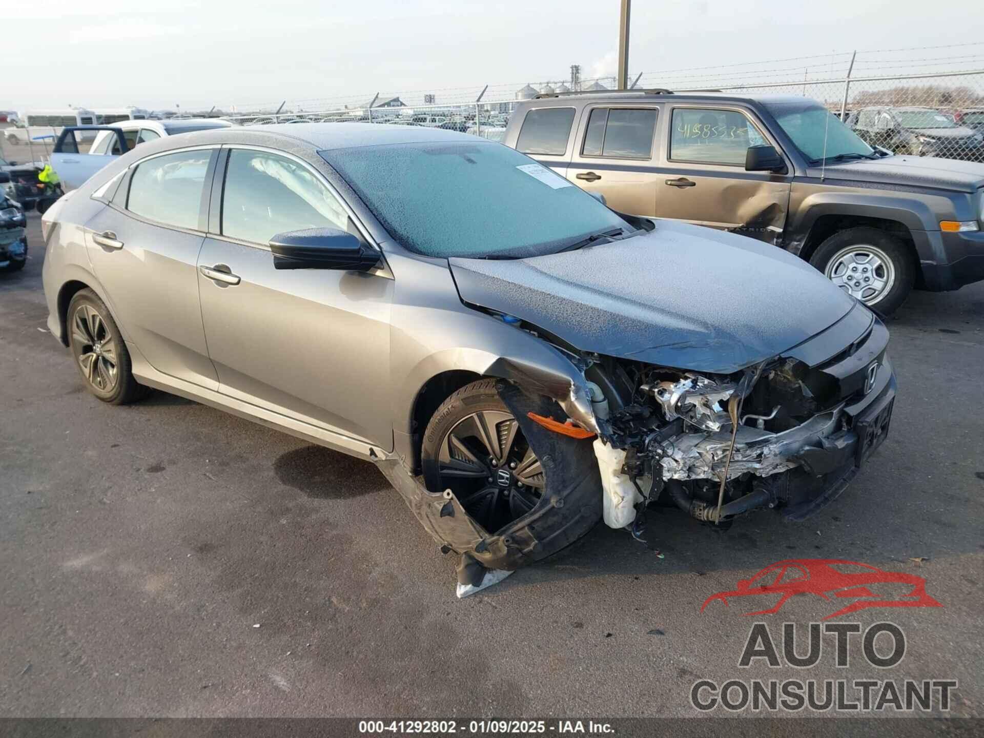 HONDA CIVIC 2018 - SHHFK7H59JU237021