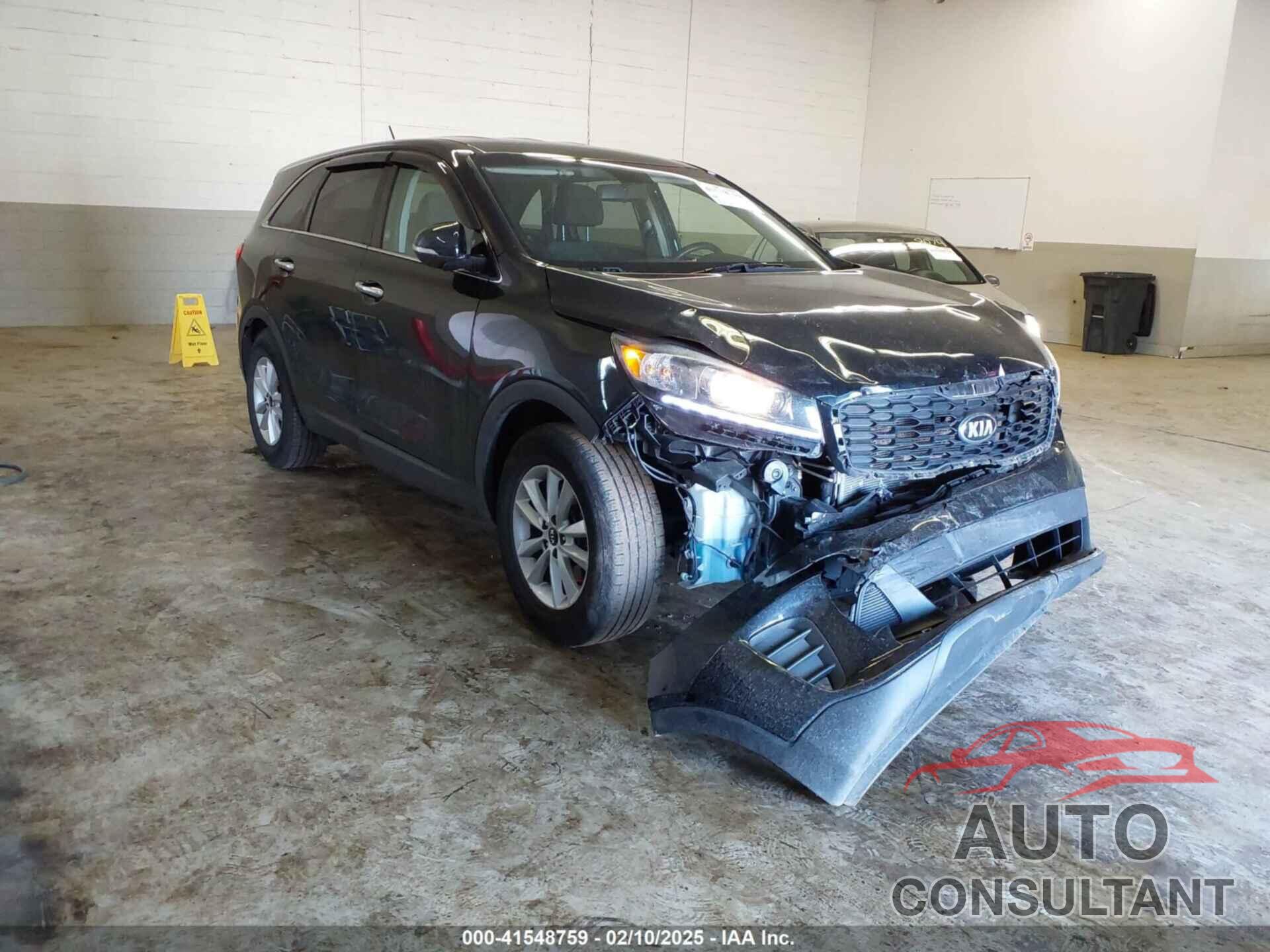 KIA SORENTO 2019 - 5XYPG4A30KG513370