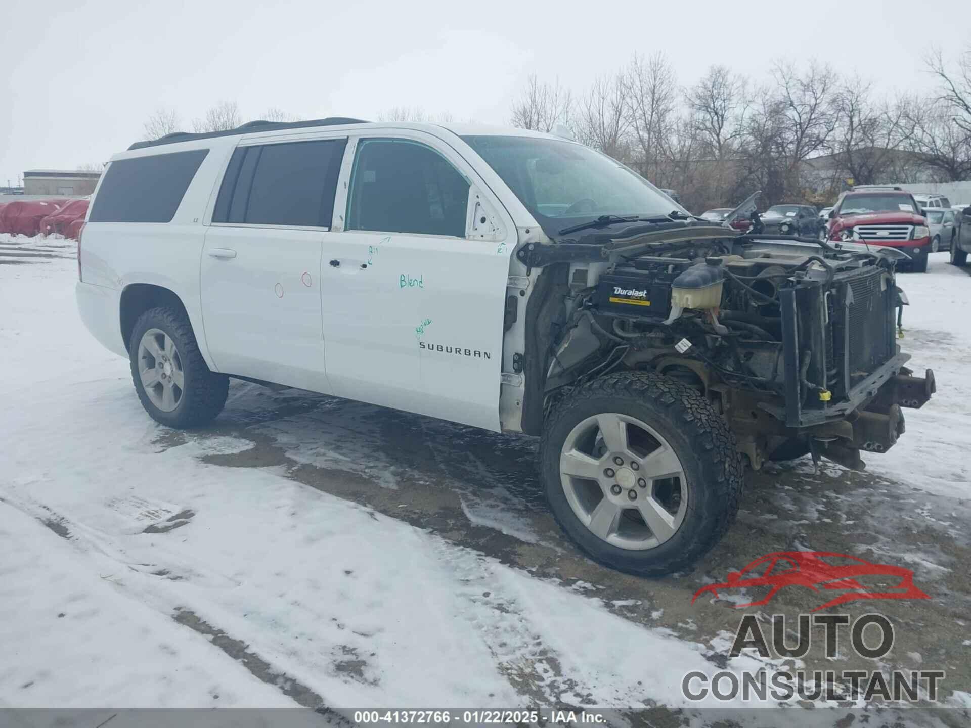 CHEVROLET SUBURBAN 2018 - 1GNSKHKC9JR309639