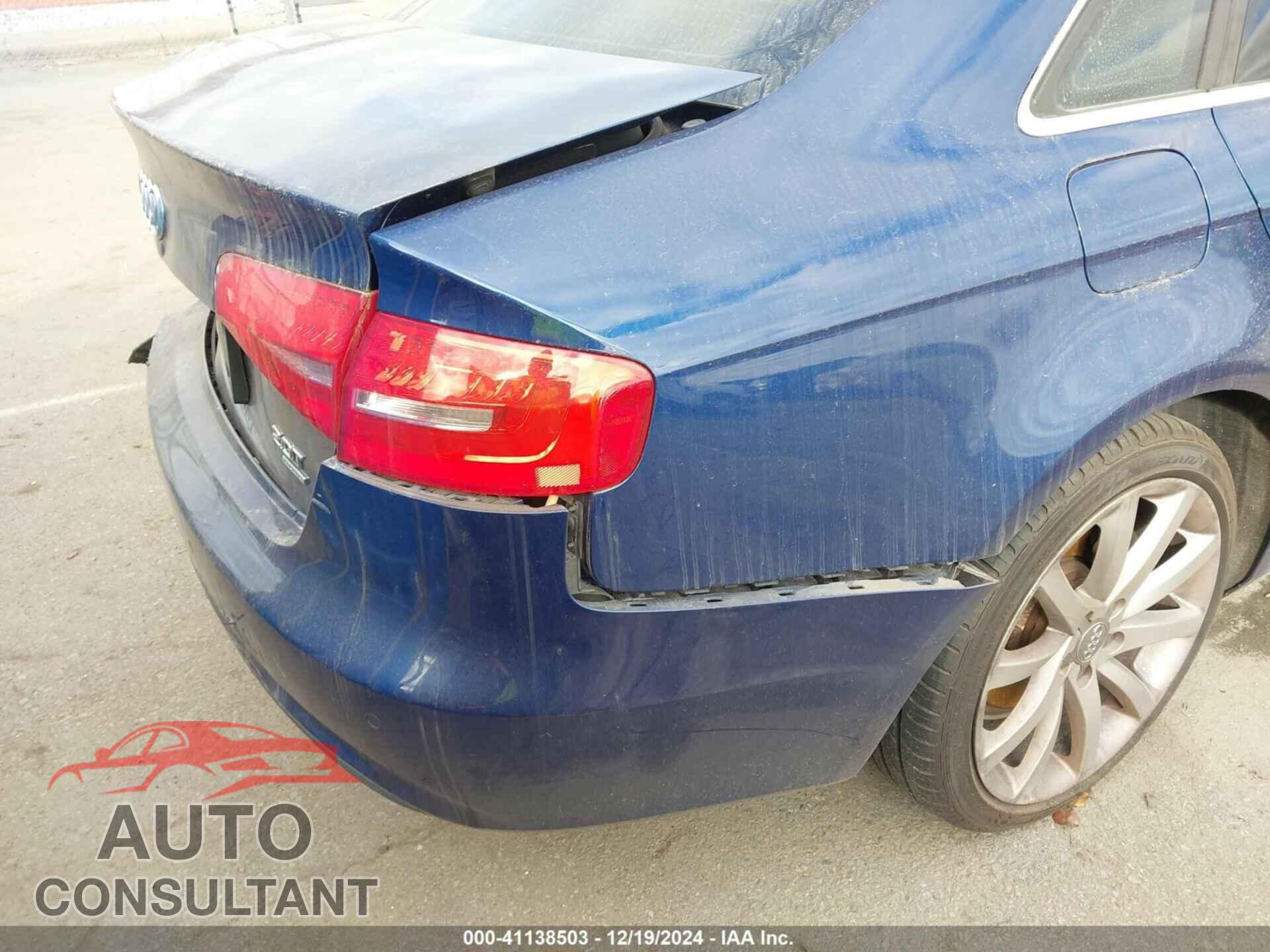 AUDI A4 2013 - WAUFFAFL8DN017442