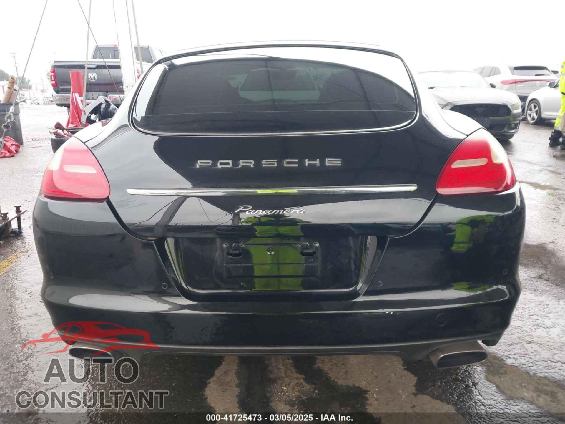 PORSCHE PANAMERA 2011 - WP0AA2A74BL017295