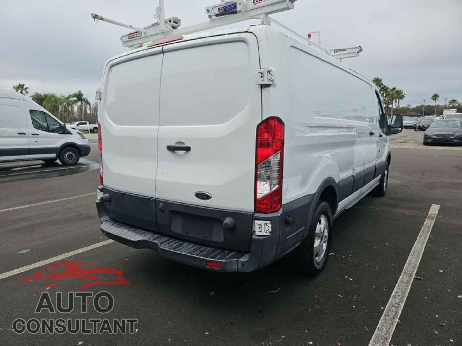FORD TRANSIT 2017 - 1FTYR2ZM3HKA61370