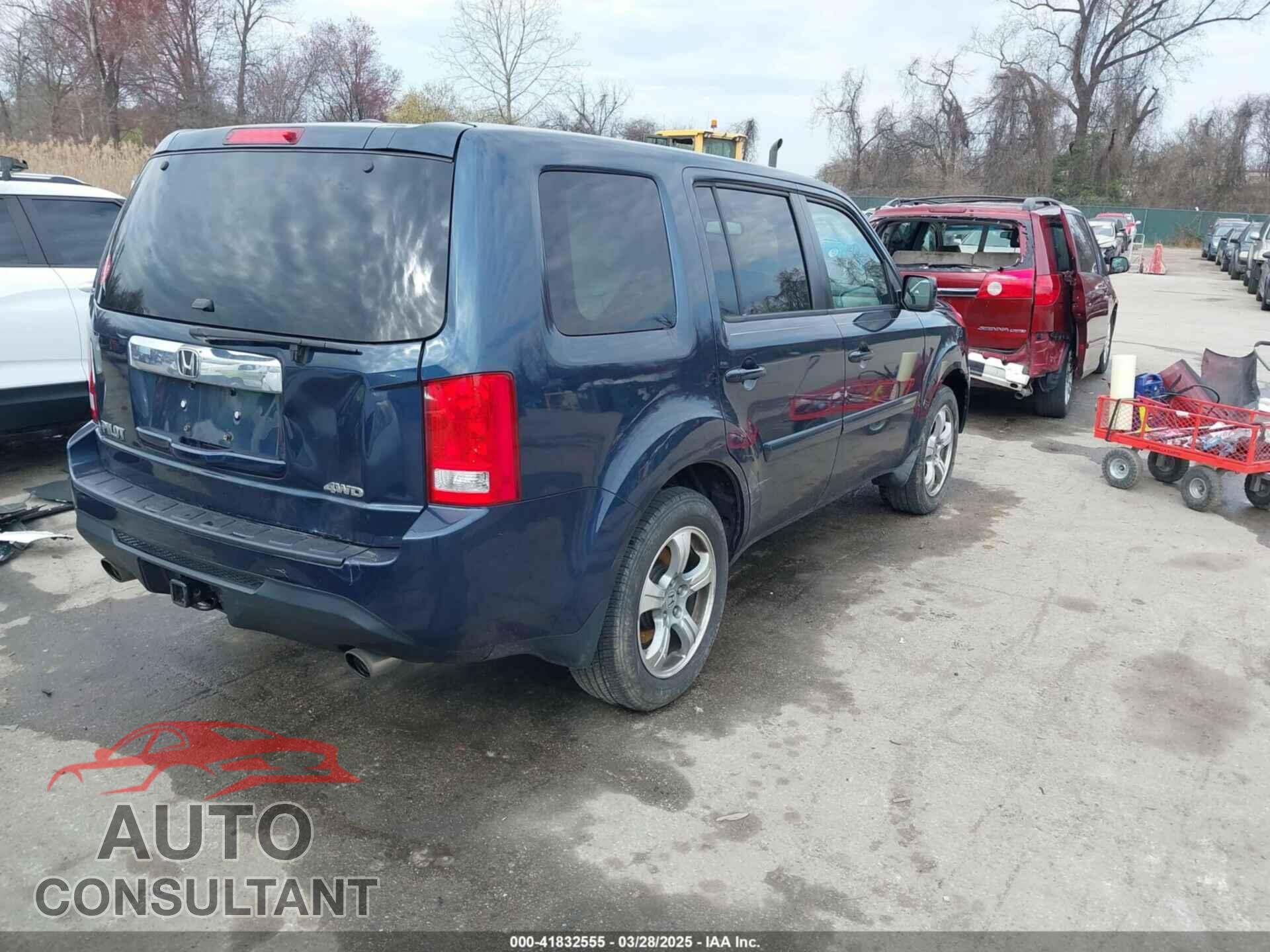 HONDA PILOT 2012 - 5FNYF4H6XCB037404