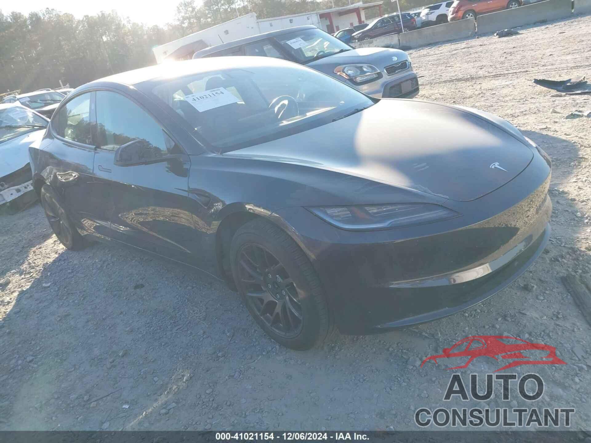 TESLA MODEL 3 2024 - 5YJ3E1EA9RF741395