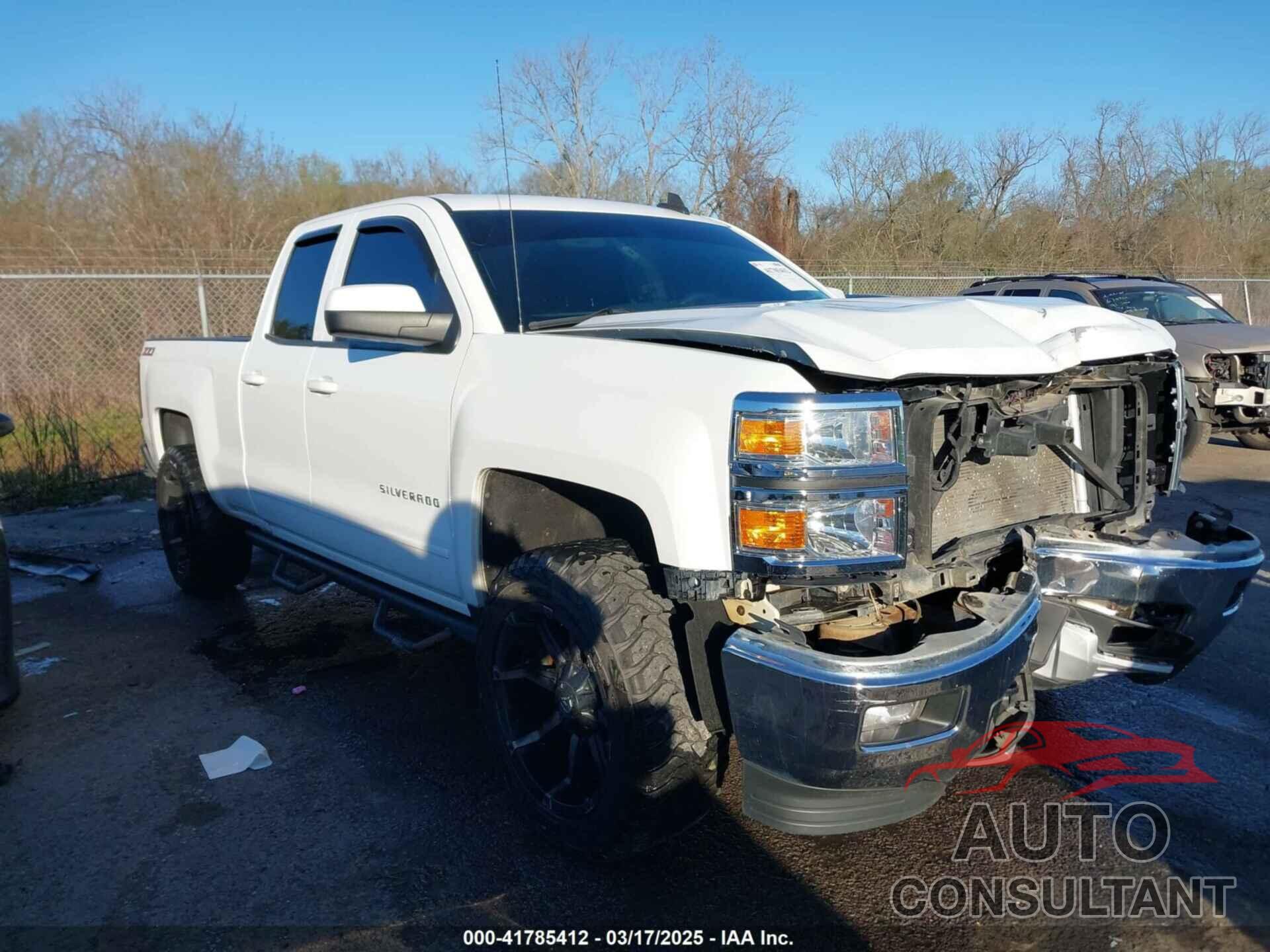 CHEVROLET SILVERADO 1500 2015 - 1GCVKREC7FZ392146