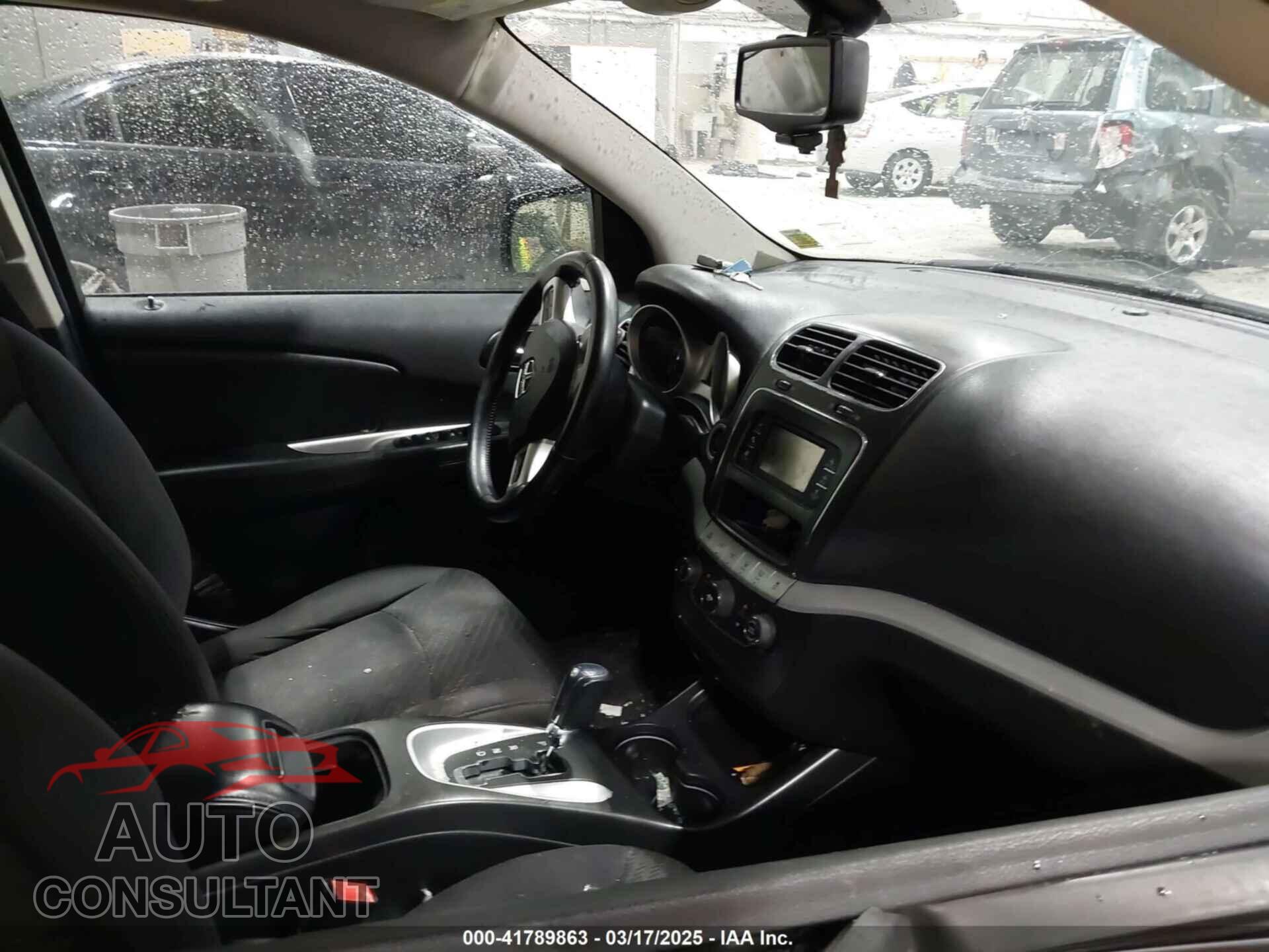 DODGE JOURNEY 2012 - 3C4PDCBB2CT368027