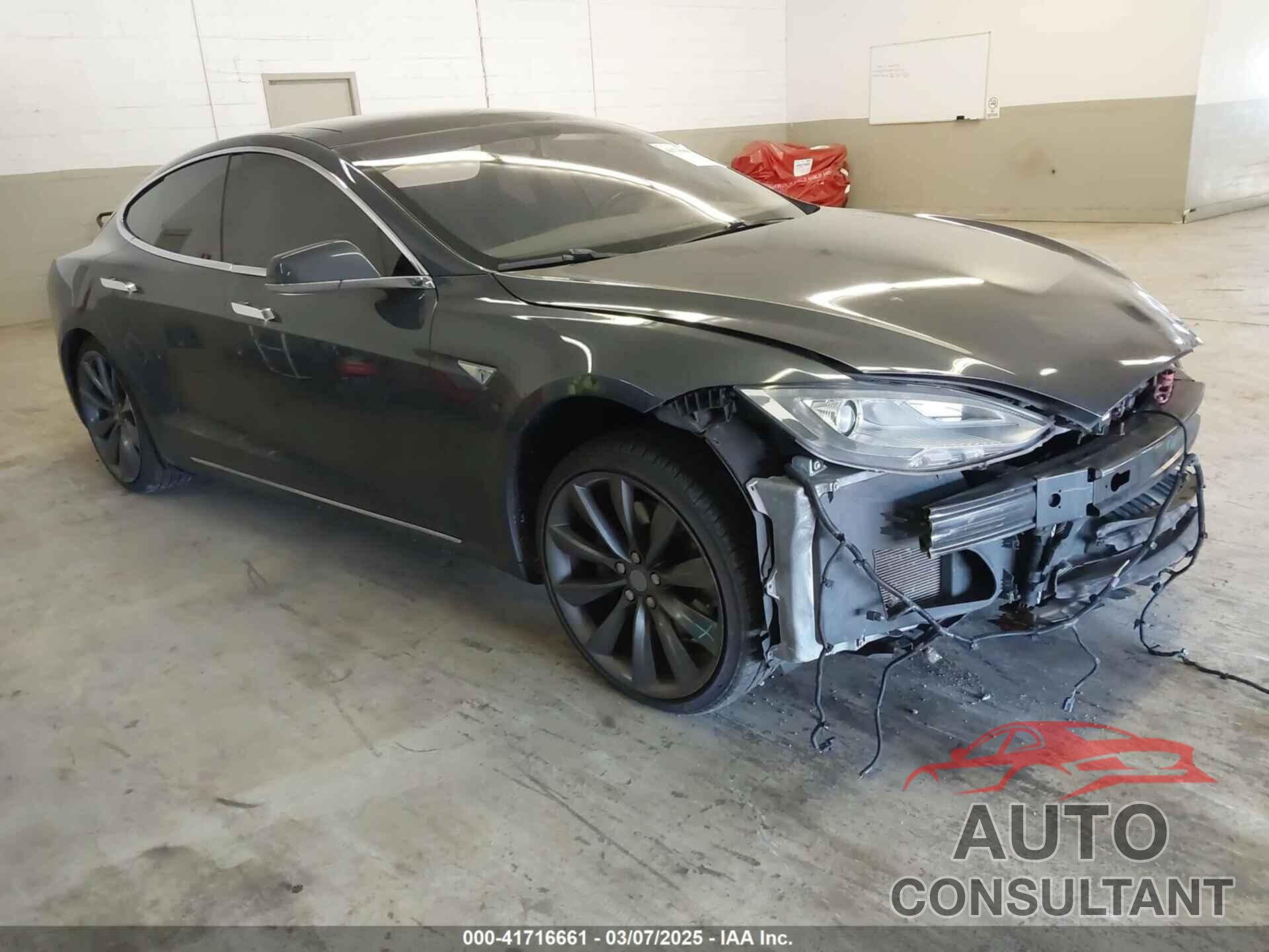 TESLA MODEL S 2014 - 5YJSA1H13EFP49912