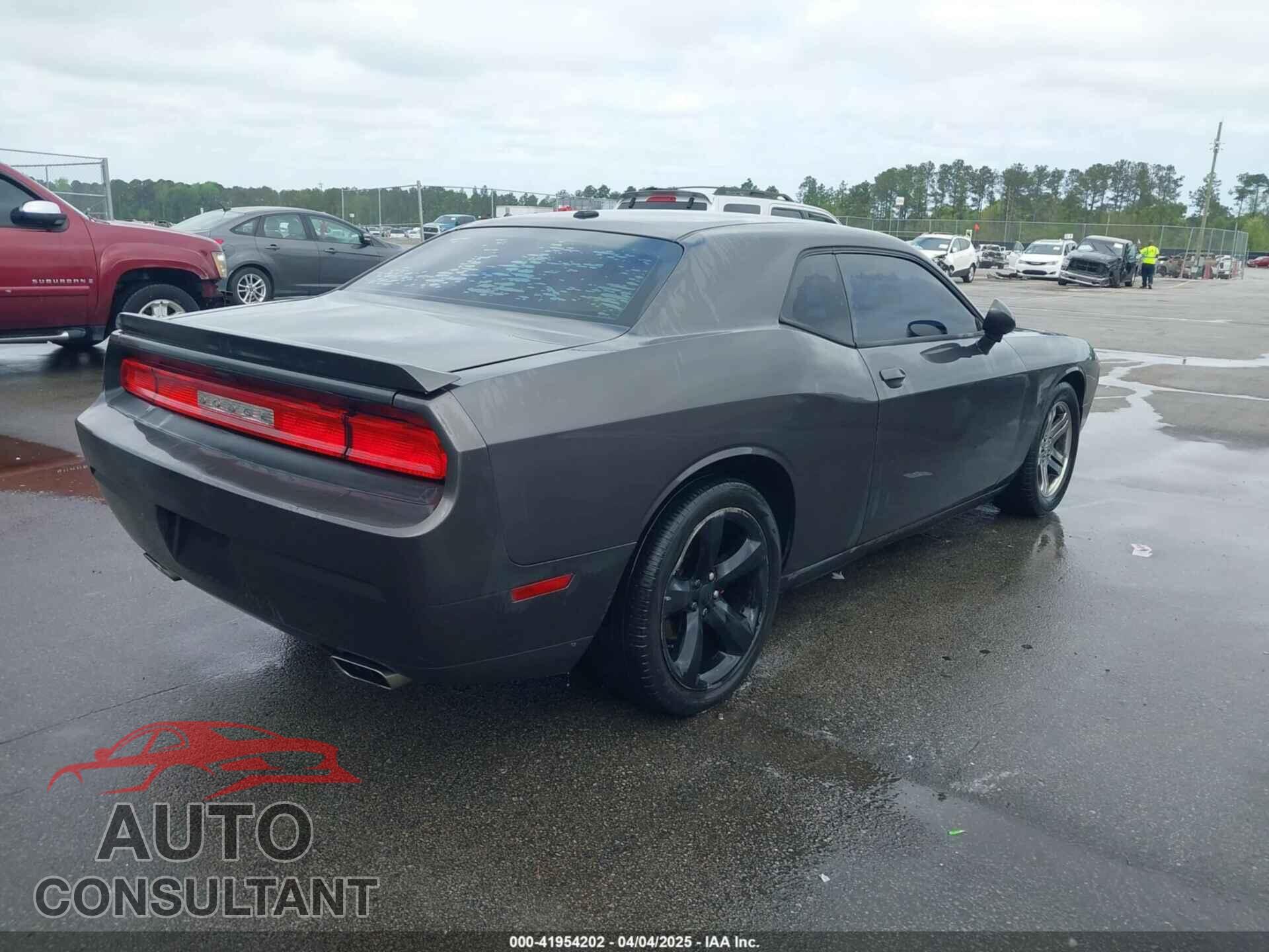 DODGE CHALLENGER 2013 - 2C3CDYAG1DH611432