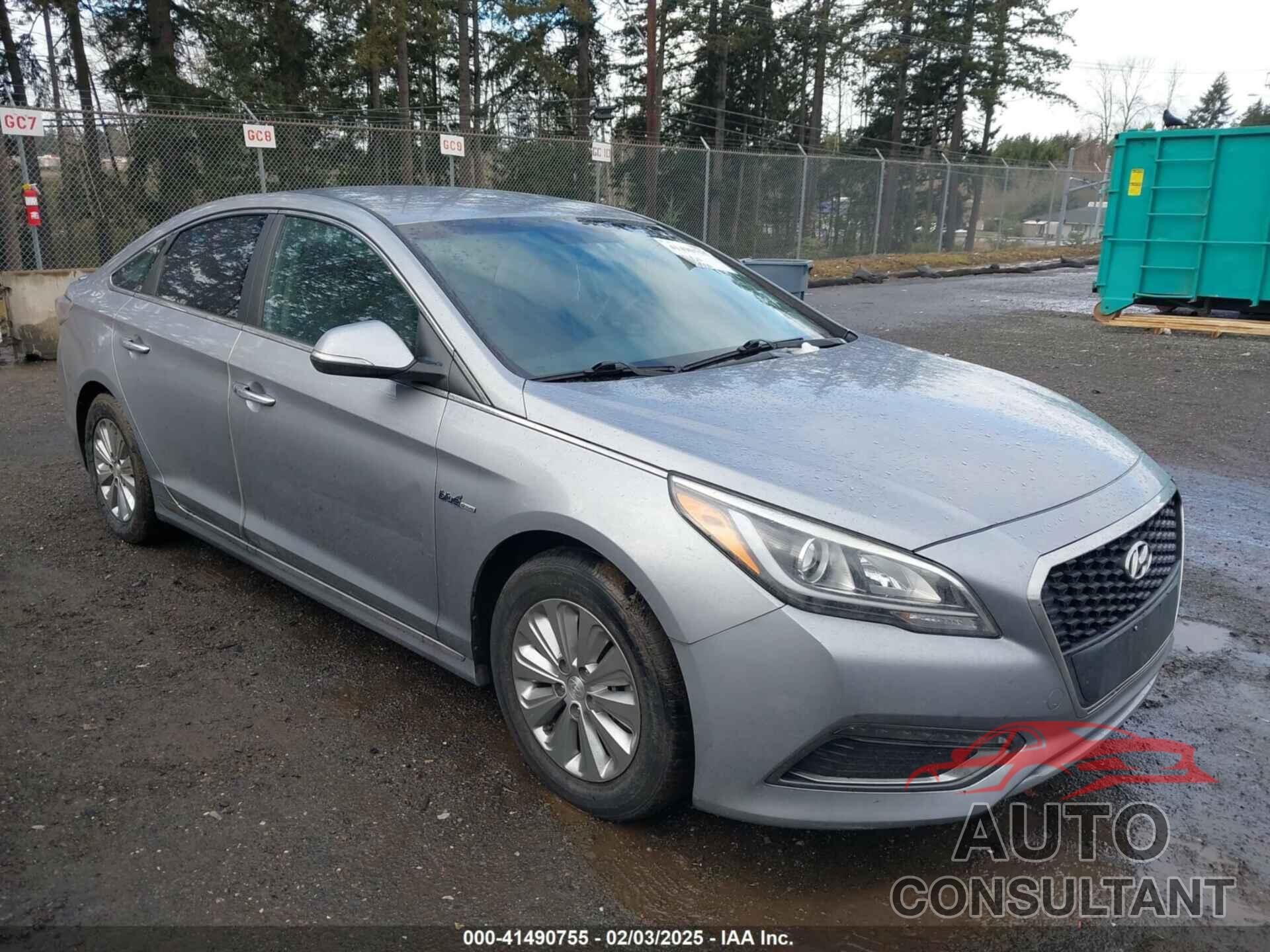 HYUNDAI SONATA HYBRID 2017 - KMHE24L14HA044001