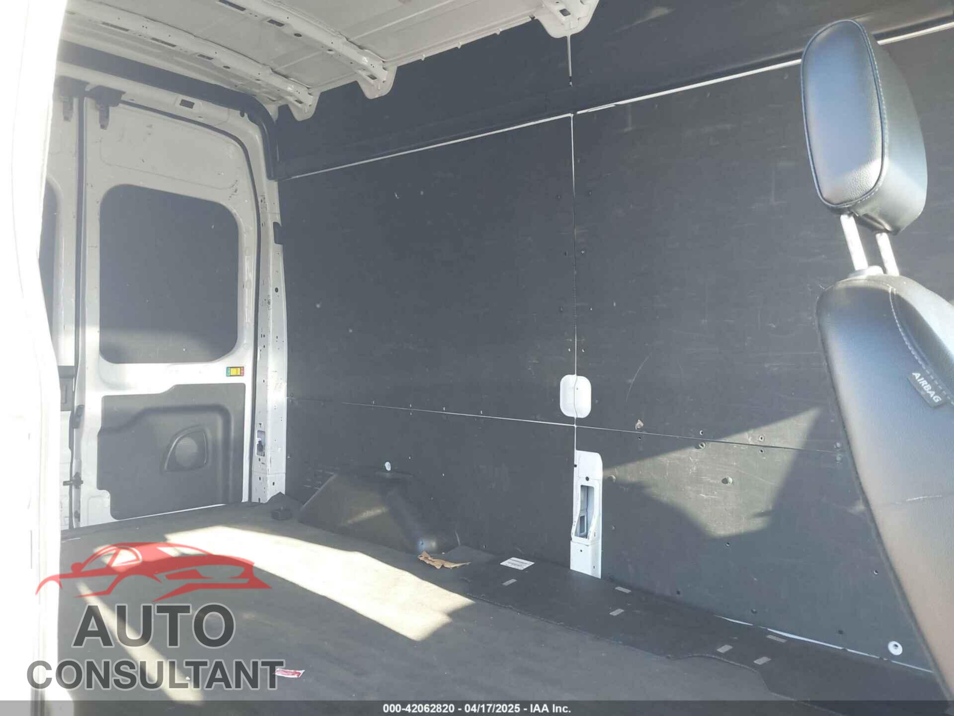 FORD TRANSIT-250 2023 - 1FTBR1X84PKB02027