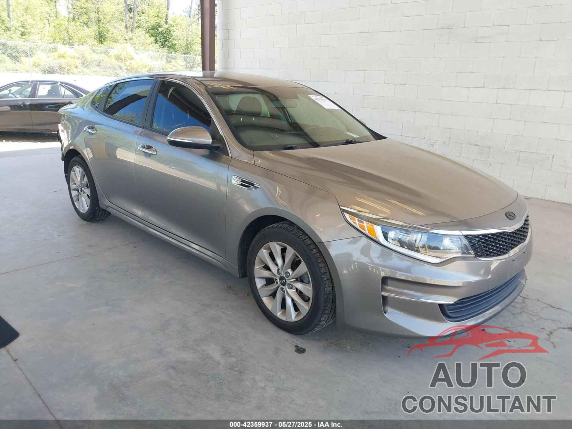 KIA OPTIMA 2017 - 5XXGT4L30HG120703