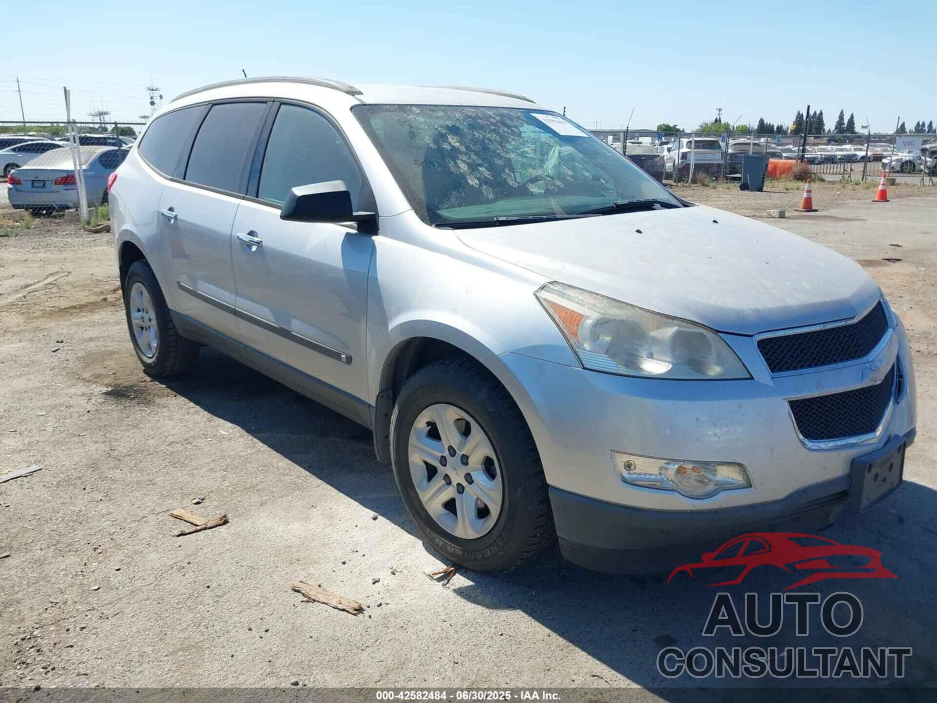 CHEVROLET TRAVERSE 2010 - 1GNLVEED7AS147646