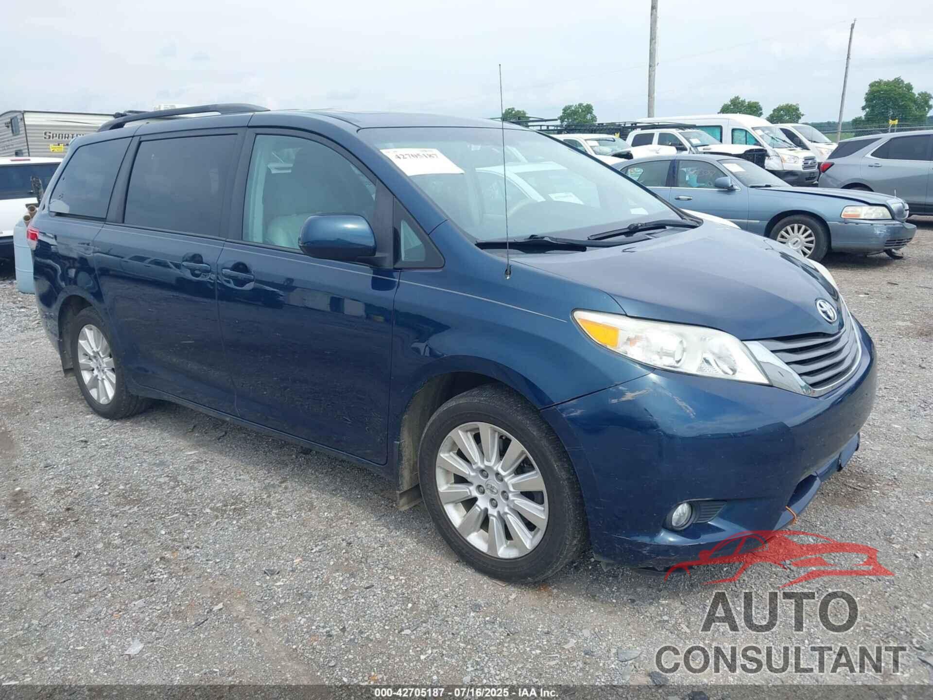TOYOTA SIENNA 2011 - 5TDDK3DC2BS027797