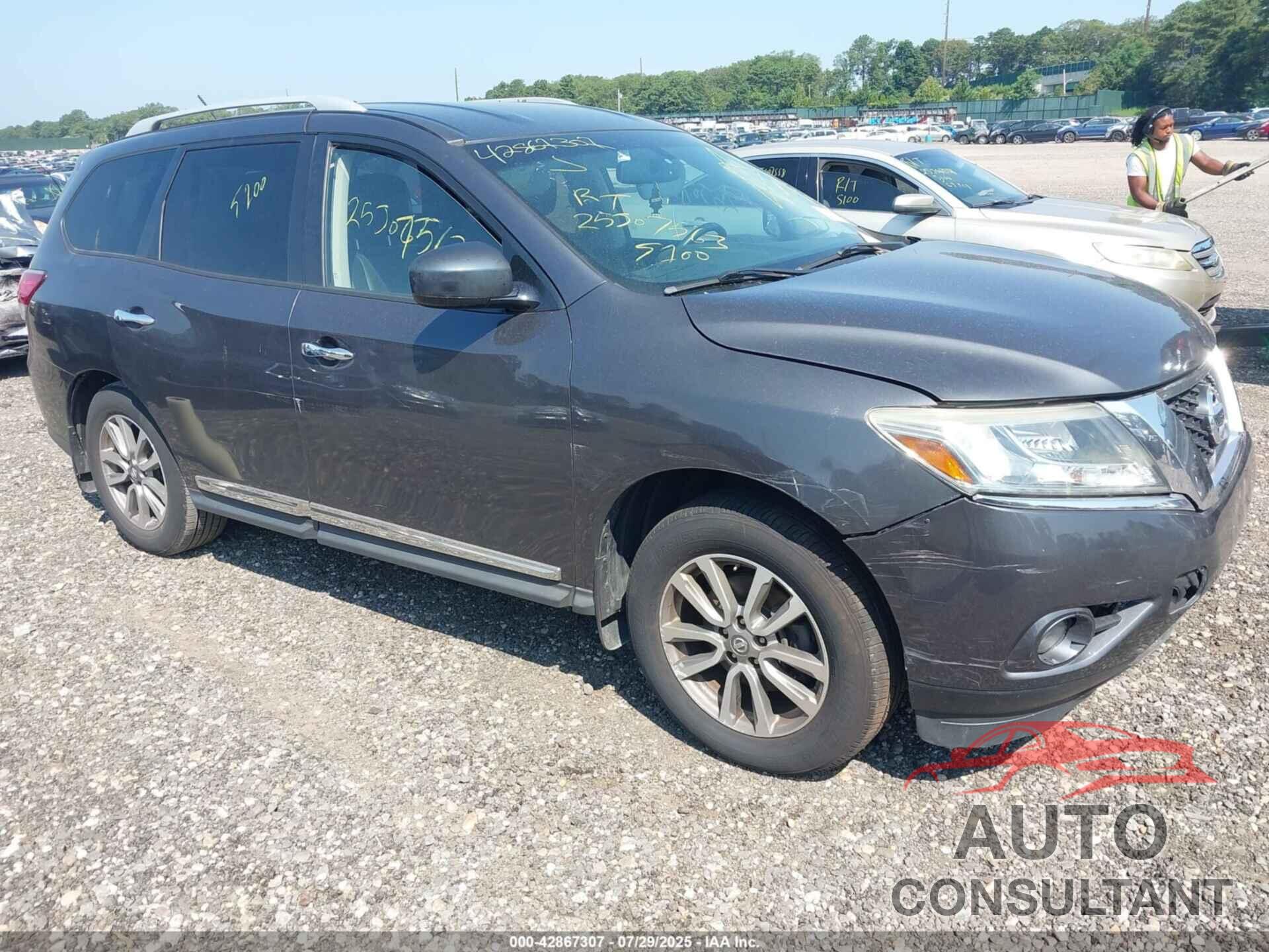 NISSAN PATHFINDER 2014 - 5N1AR2MM4EC656657