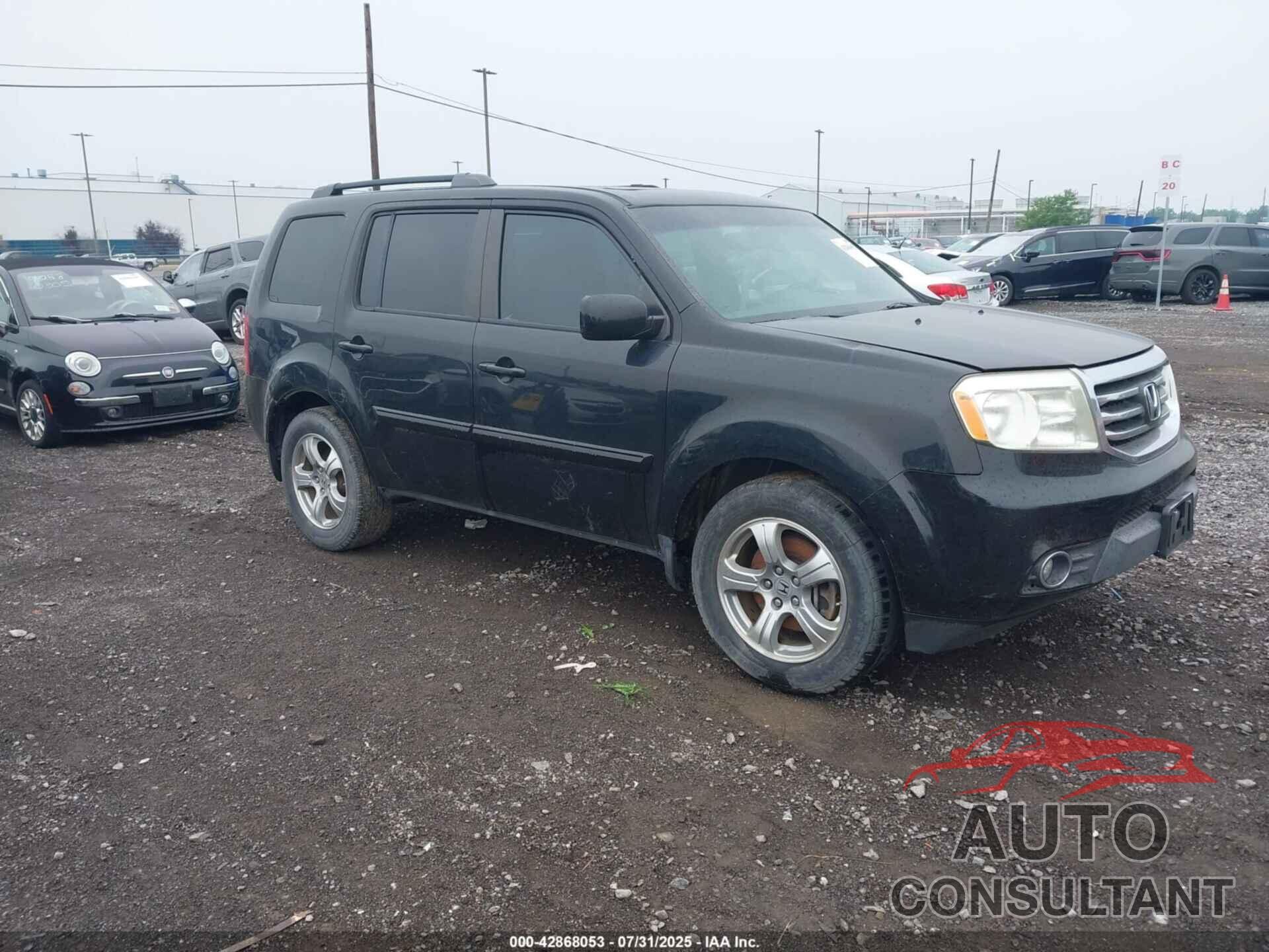 HONDA PILOT 2013 - 5FNYF4H56DB056167