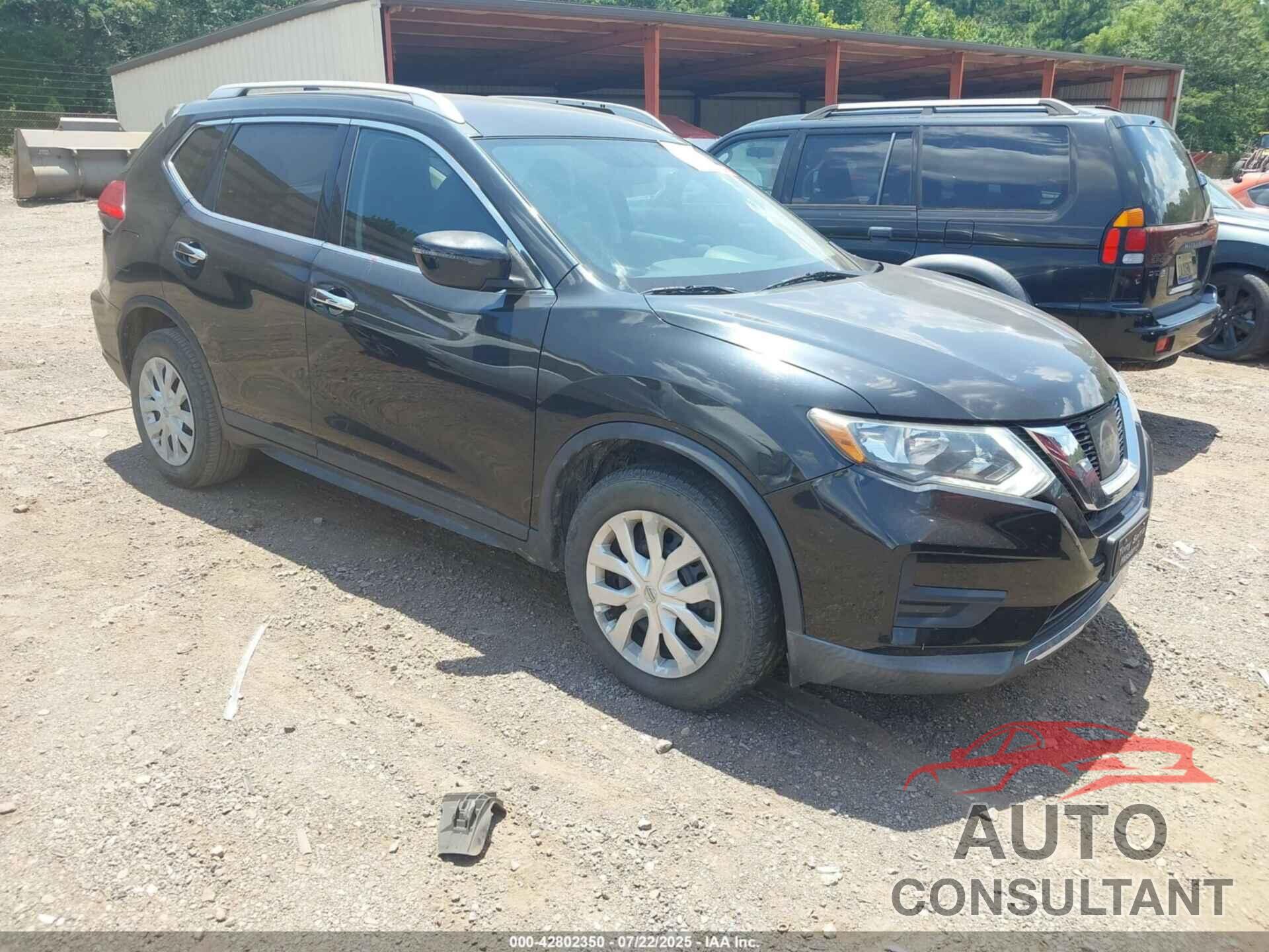 NISSAN ROGUE 2017 - KNMAT2MT8HP574067