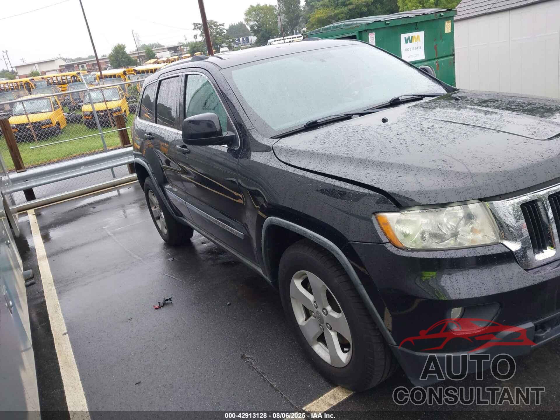 JEEP GRAND CHEROKEE 2011 - 1J4RR4GG2BC527623