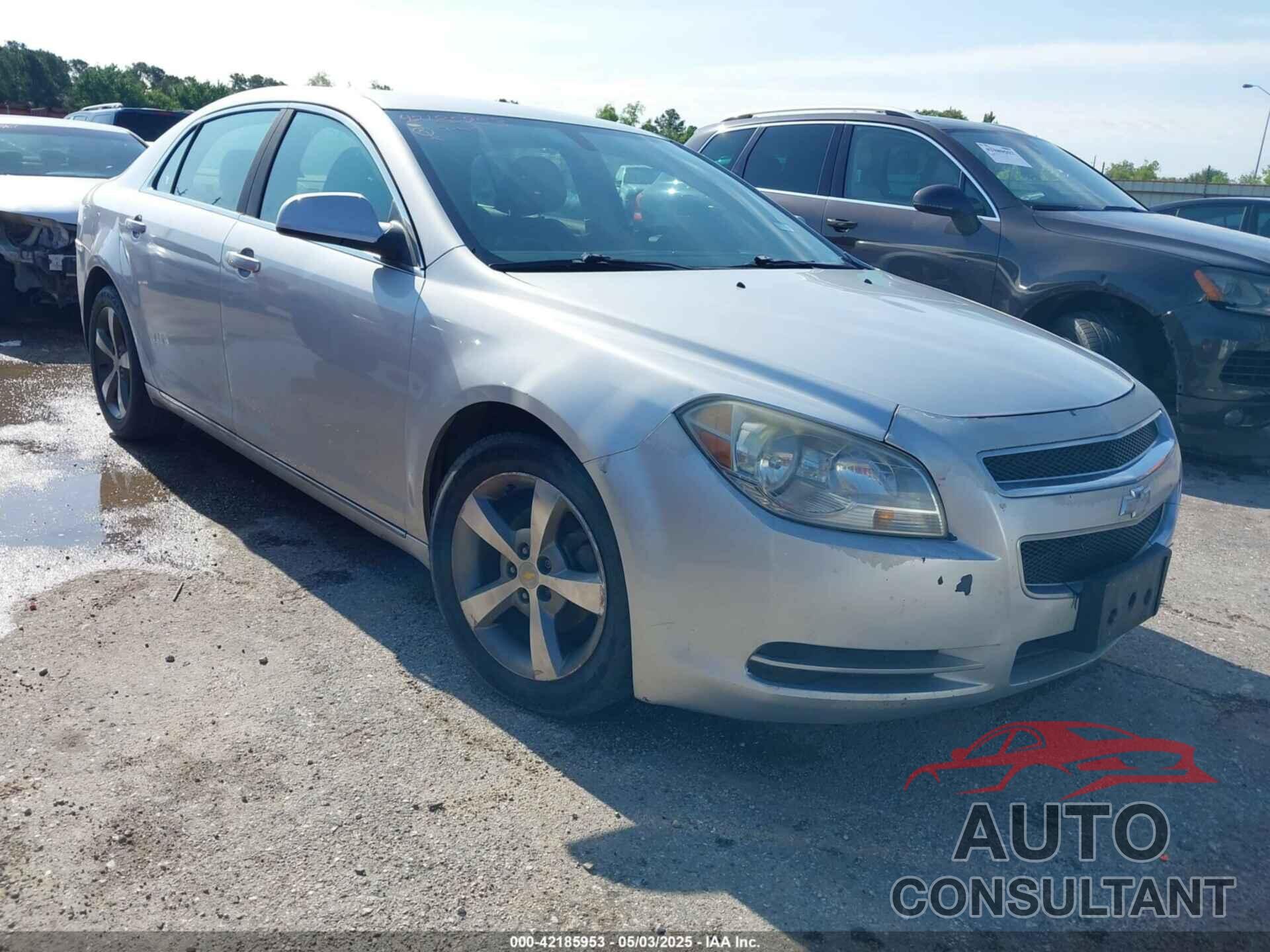 CHEVROLET MALIBU 2011 - 1G1ZC5E10BF124615