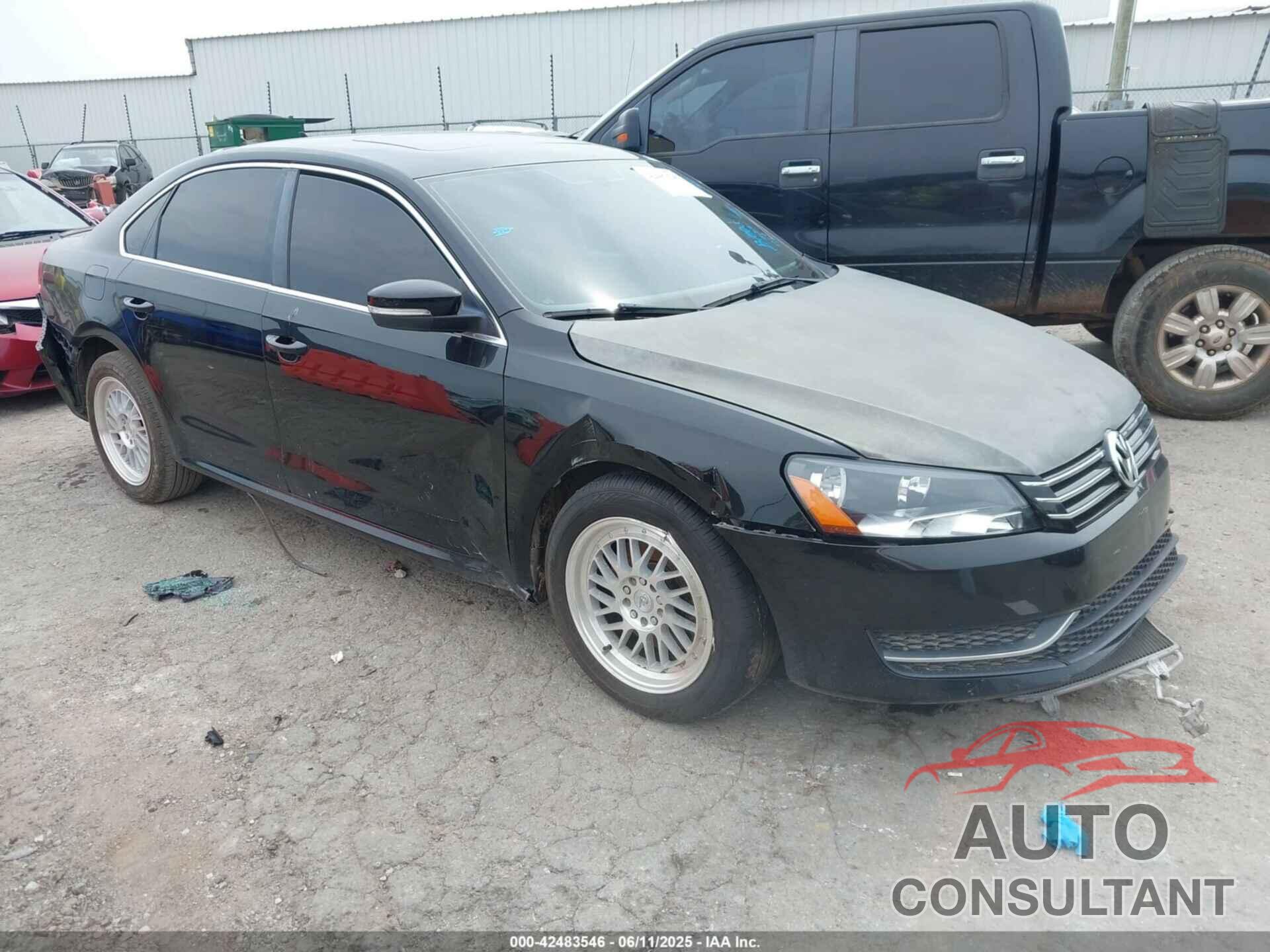 VOLKSWAGEN PASSAT 2013 - 1VWBP7A31DC122602