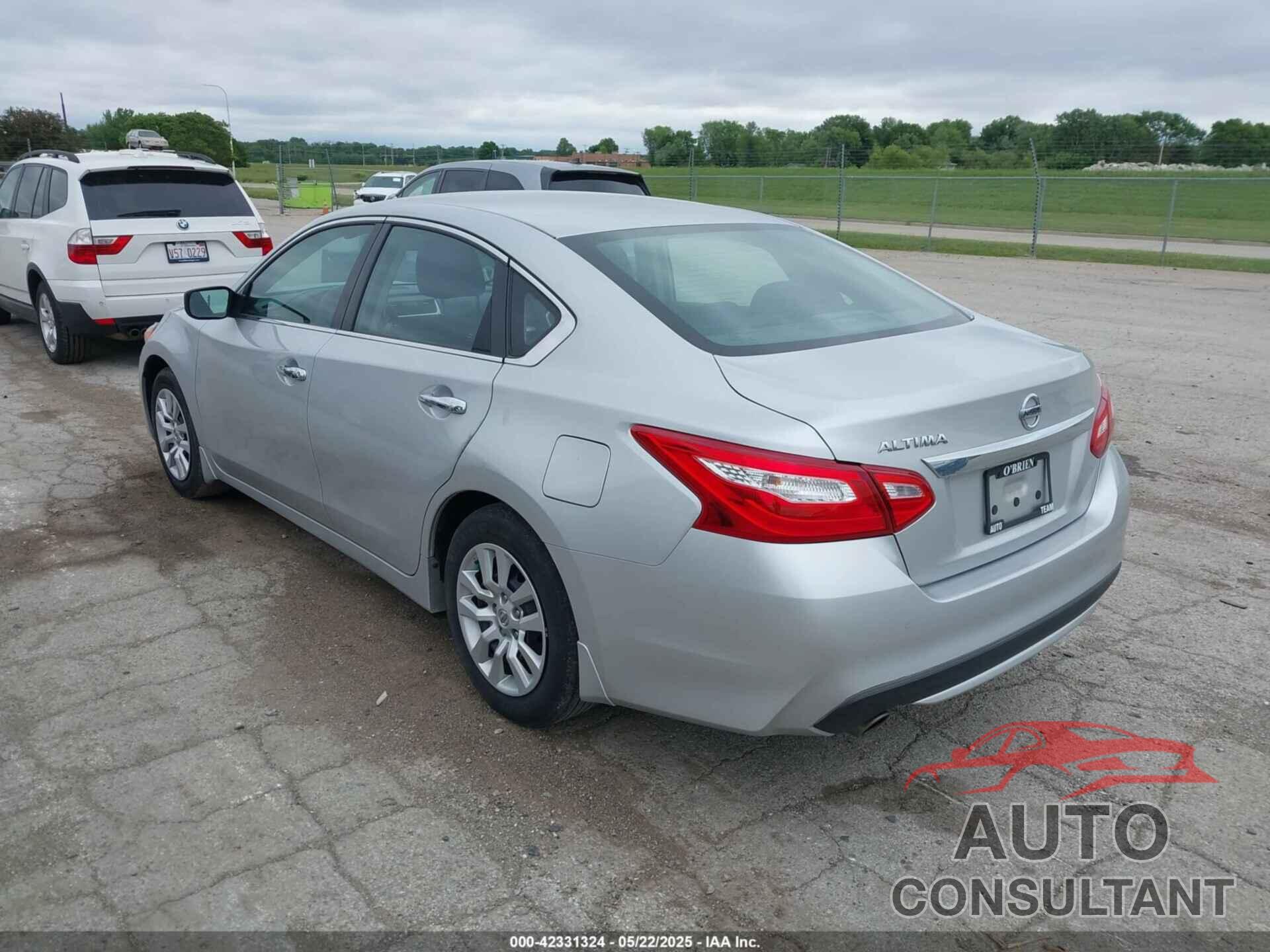 NISSAN ALTIMA 2017 - 1N4AL3AP9HC476384