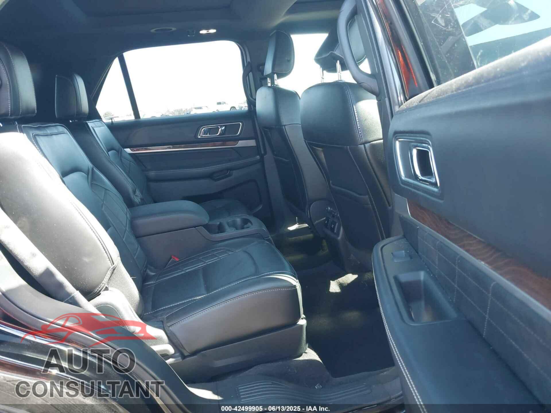 FORD EXPLORER 2018 - 1FM5K8HT0JGB32399