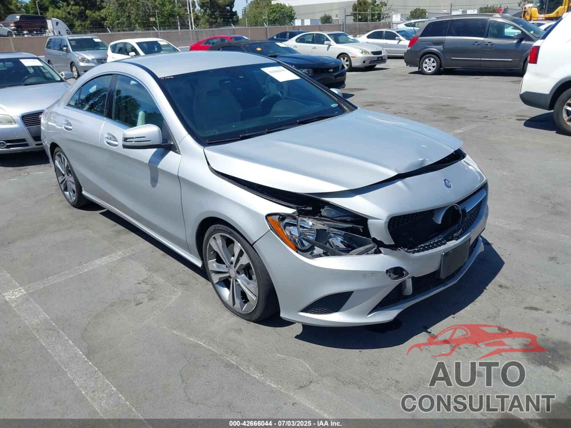 MERCEDES-BENZ CLA 250 2016 - WDDSJ4EB2GN319717