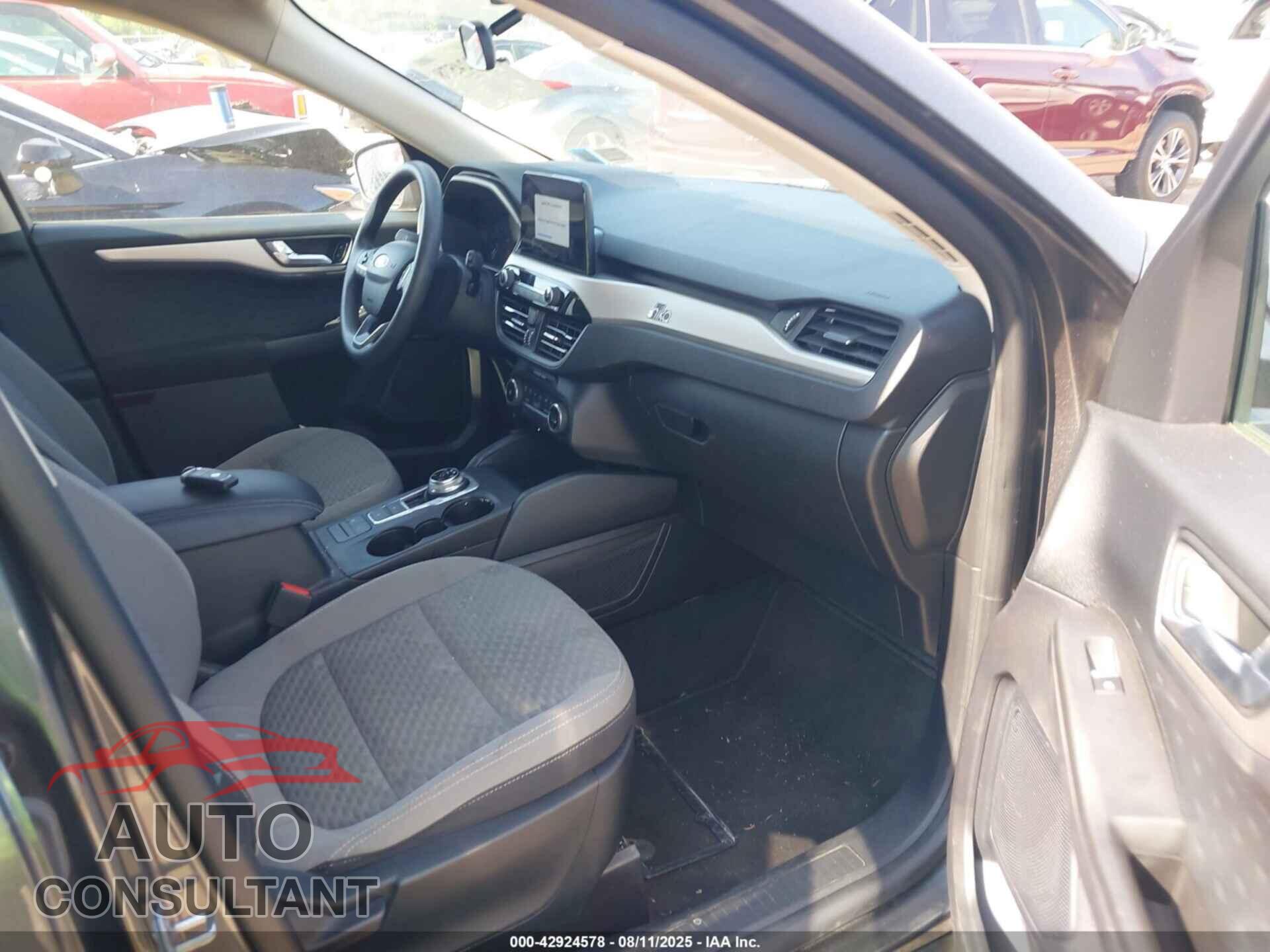 FORD ESCAPE 2020 - 1FMCU9G67LUA65808